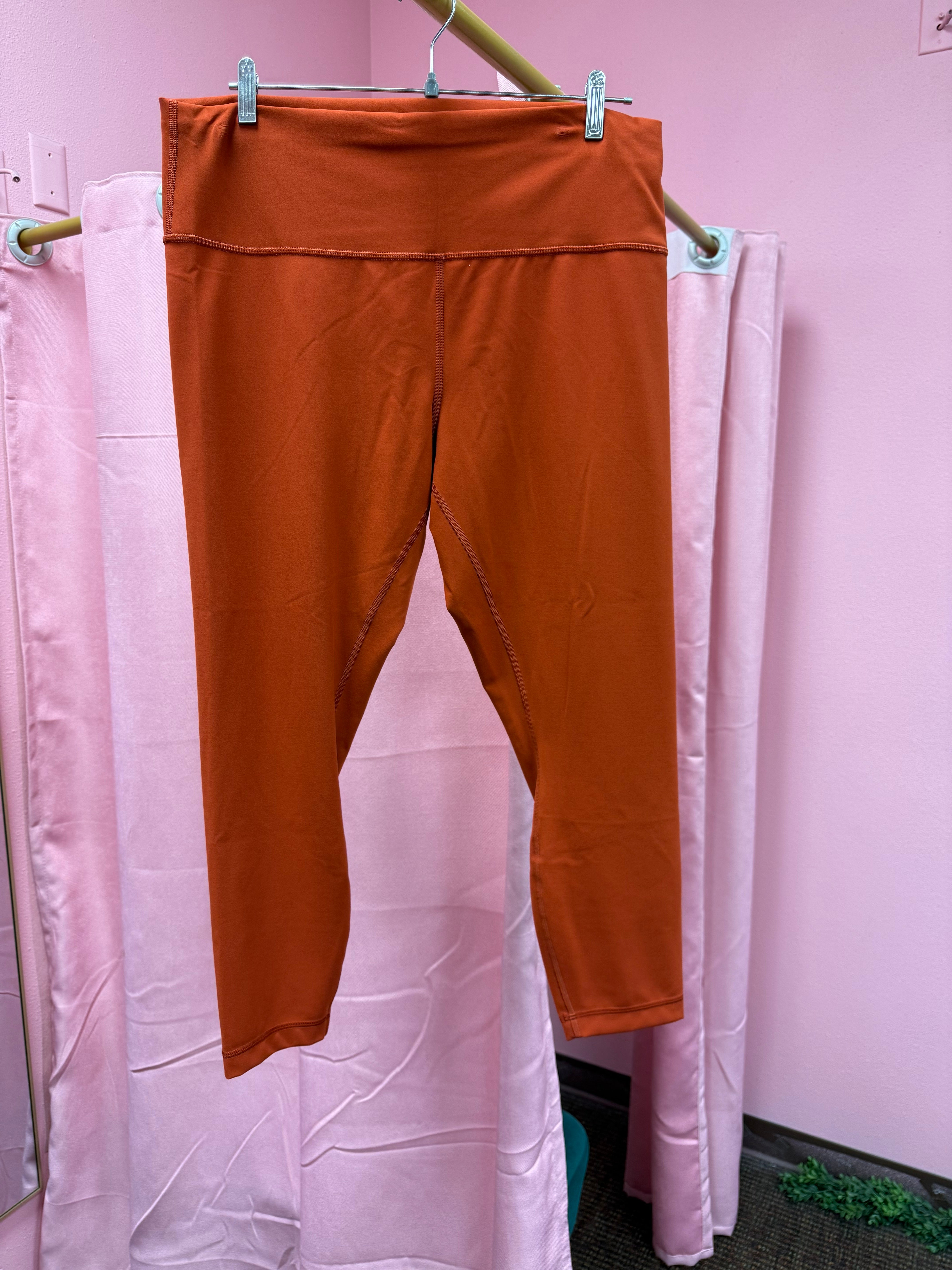 Lululemon Wunder Train High Rise Leggings Aztec Brick Size 18