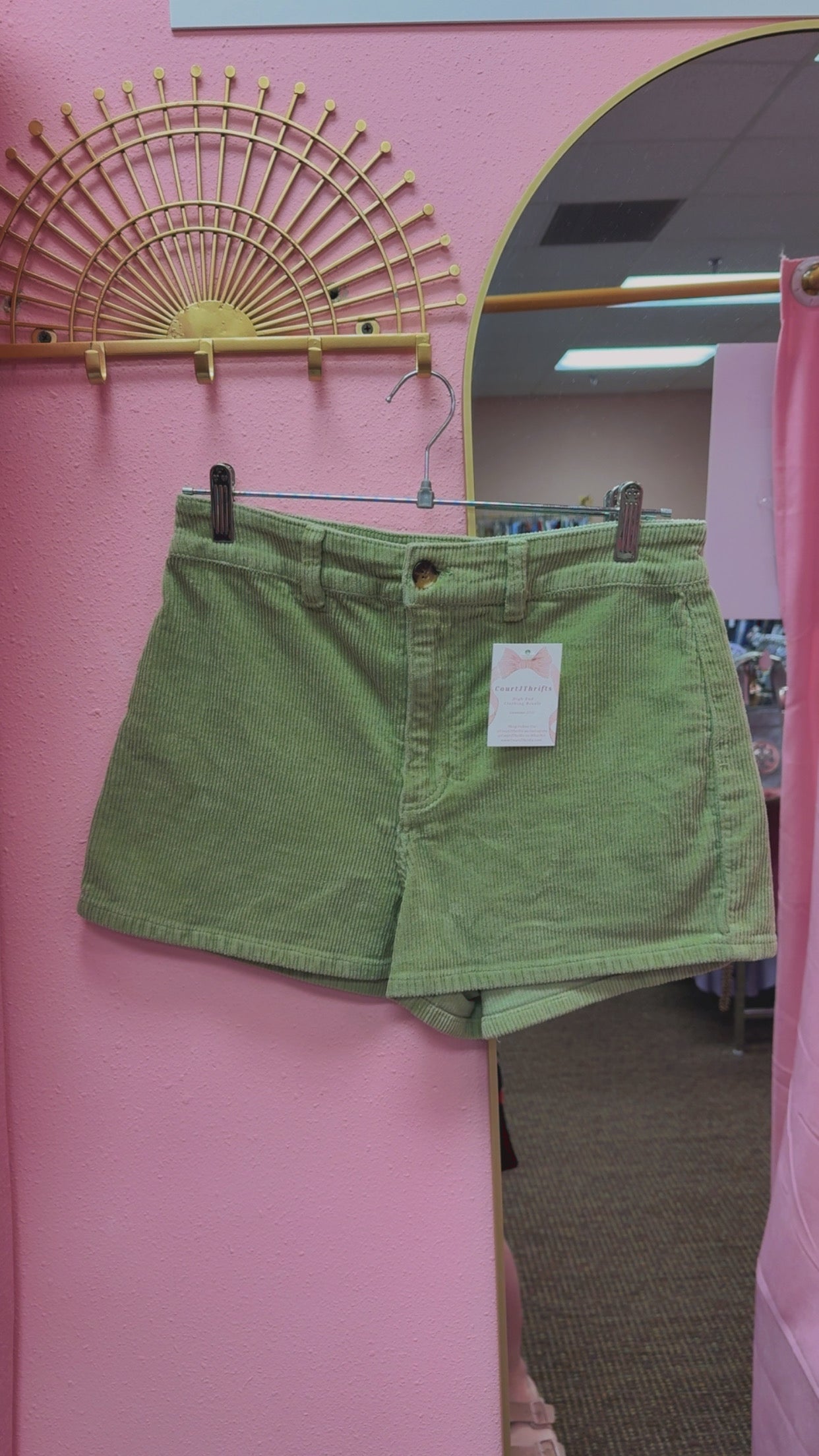Billabong Corduroy Shorts Size 30