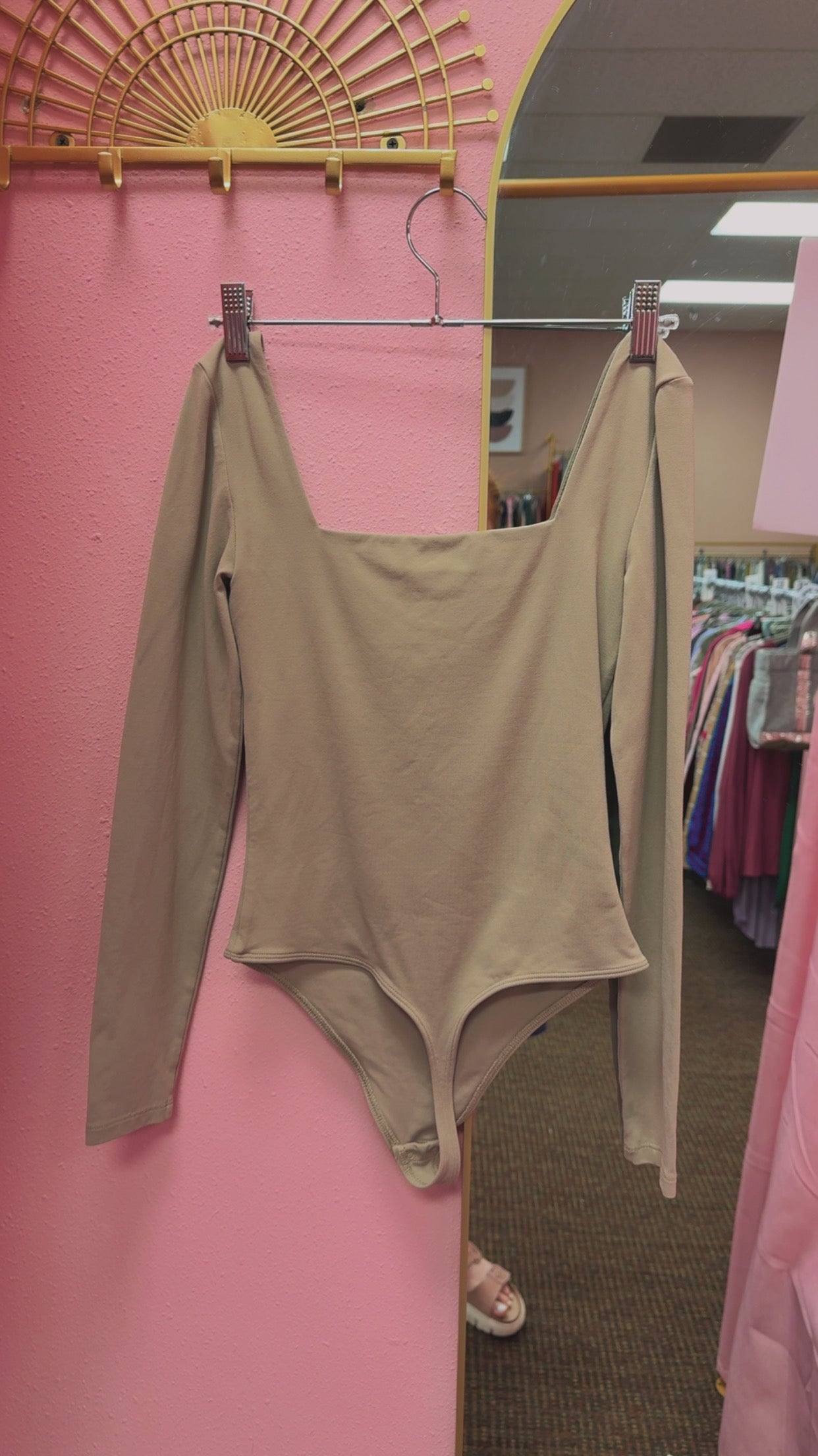 Aritzia Babaton Long Sleeve Bodysuit Size Small