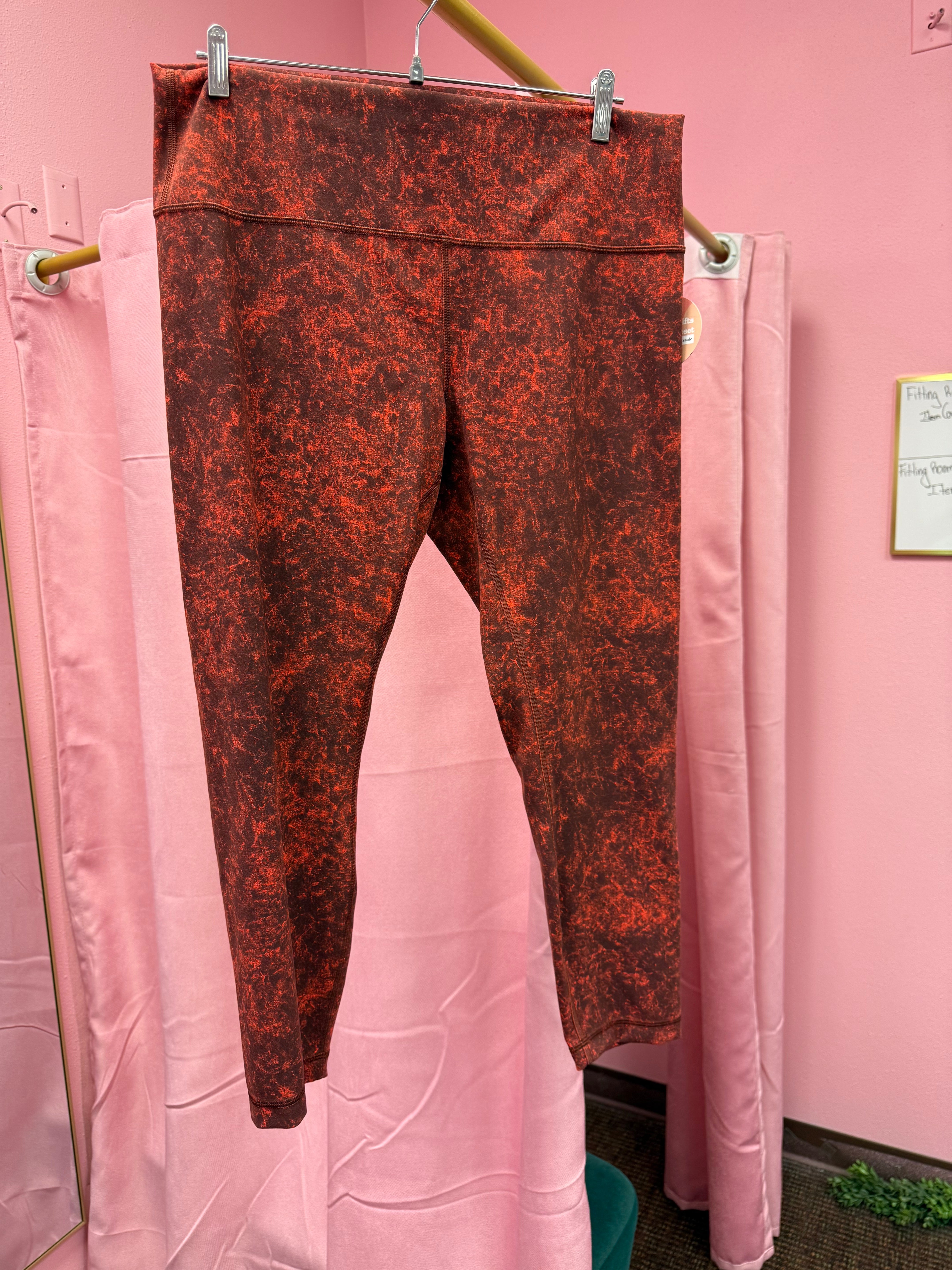 Lululemon Wunder Train High Rise Tight Size 16