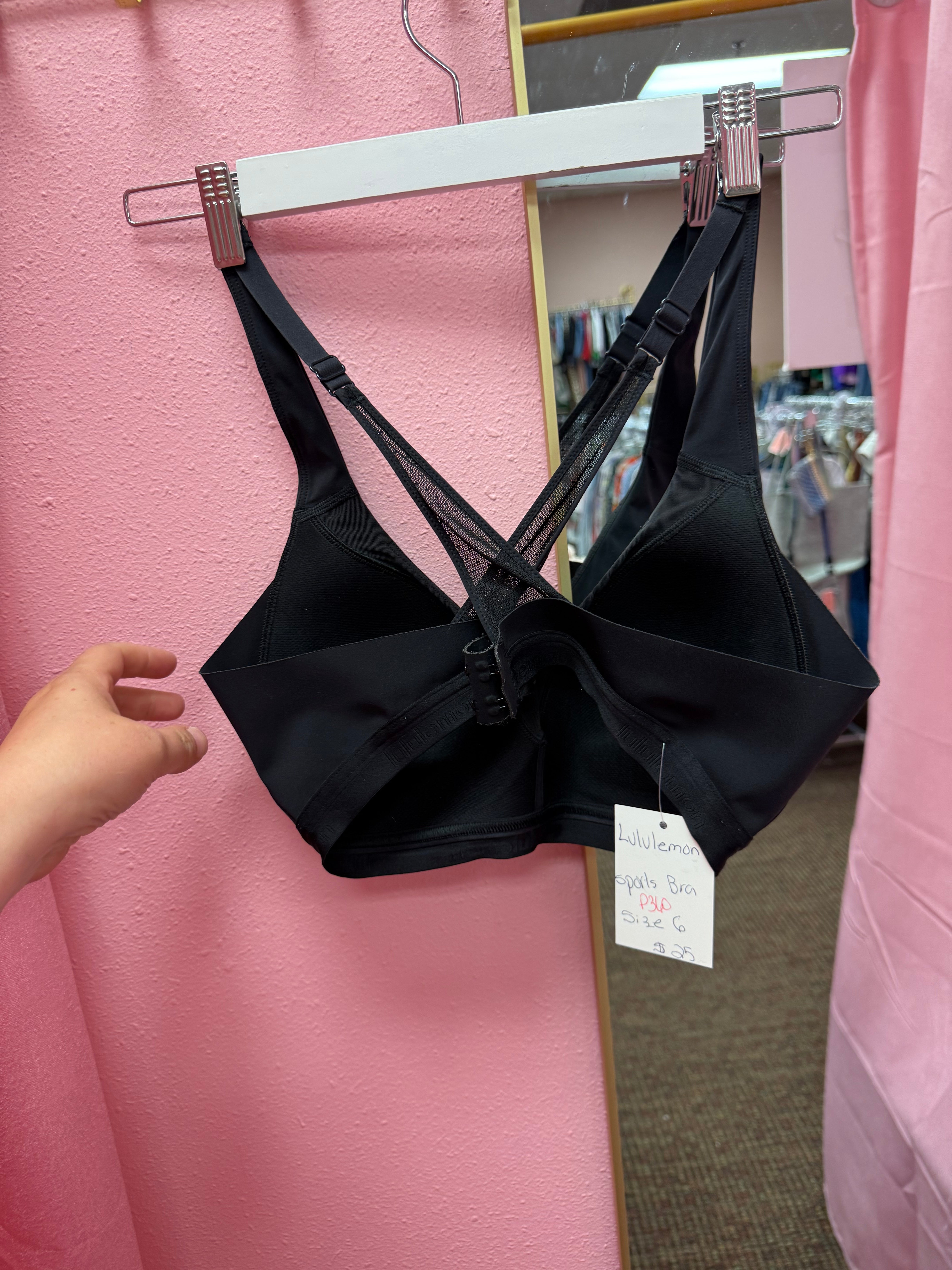 Lululemon Sports Bra Size 6