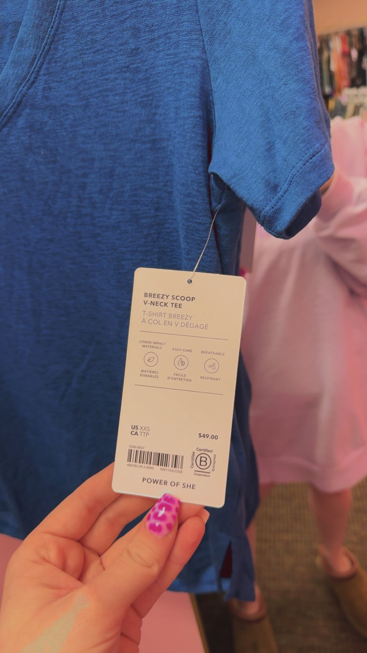 Athleta NWT Breezy Scoop V-Neck Tee Size XXS