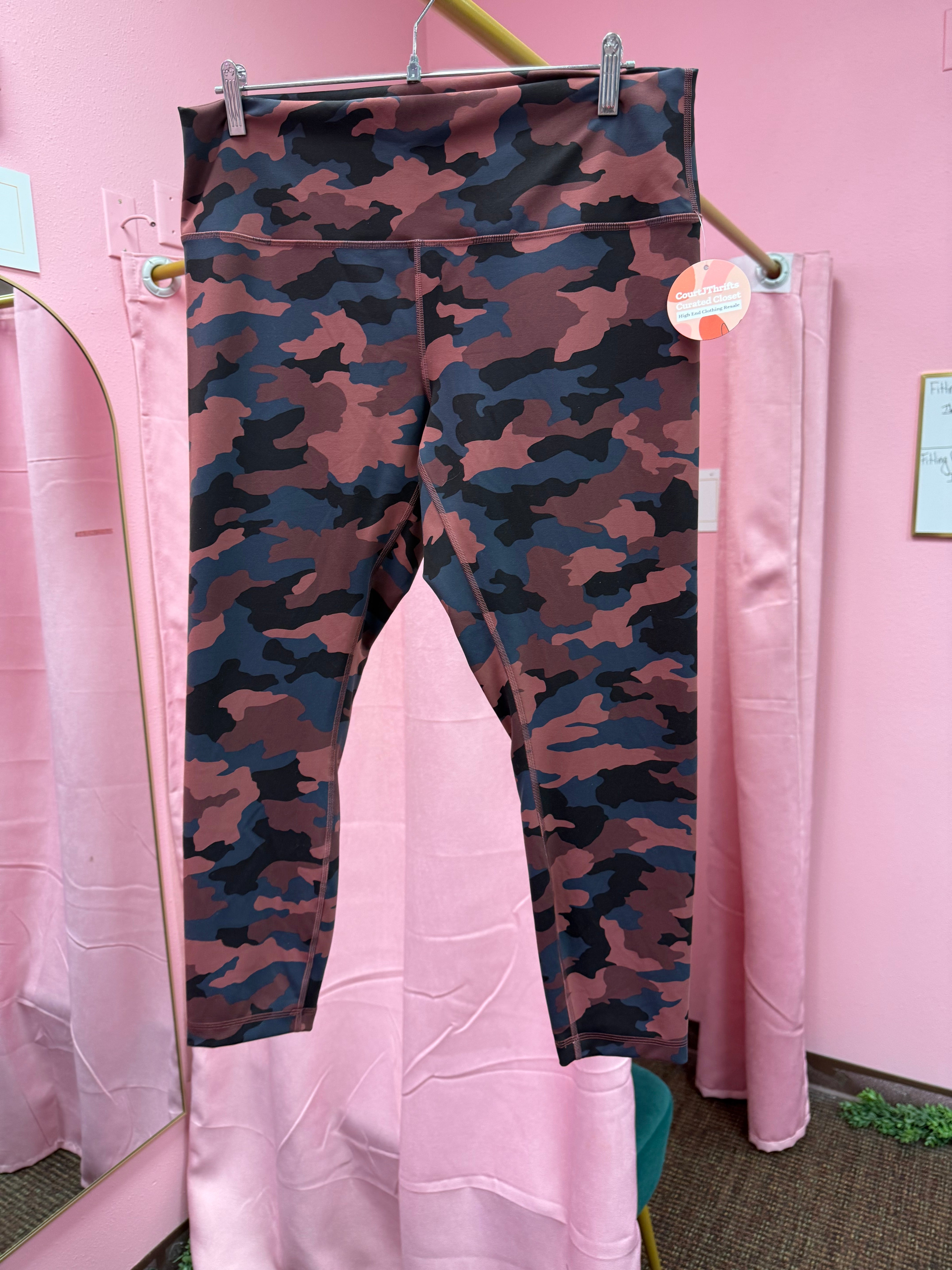 Lululemon Wunder Train High Rise Tight Size 16