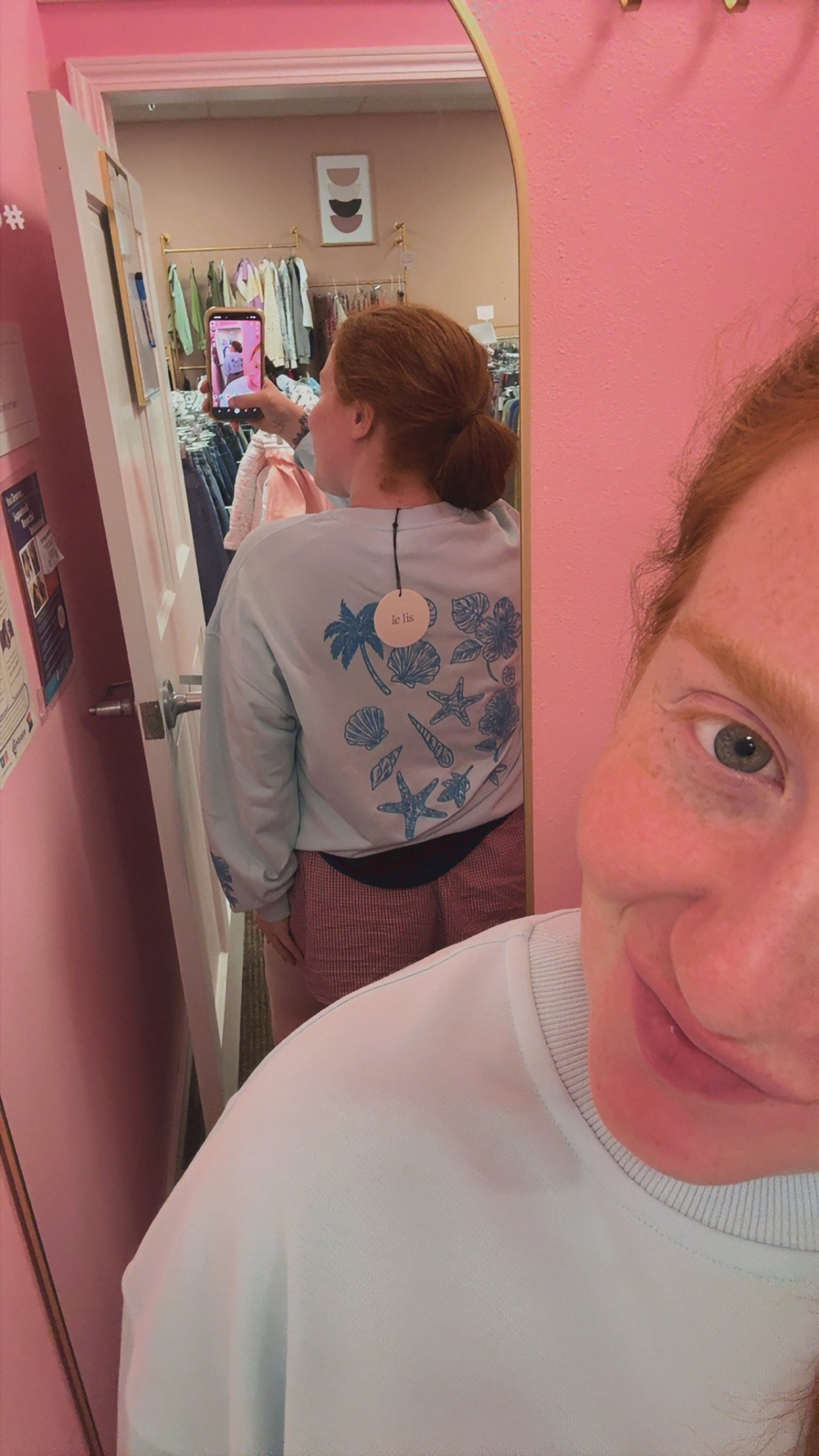 CourtJThrifts Le Lis Embroidered Crewneck