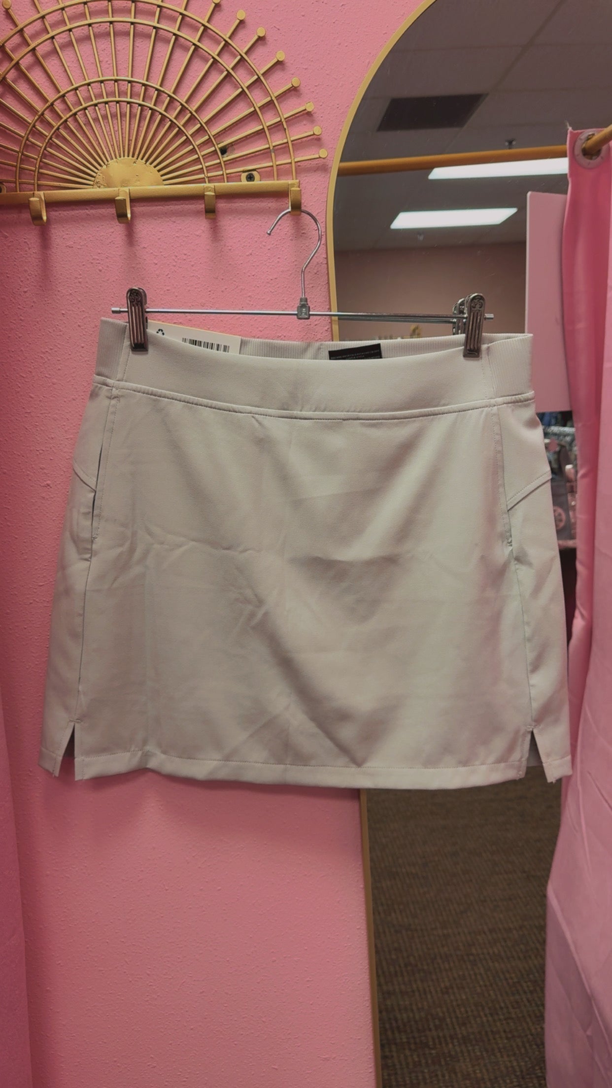32 Cool NEW WITH TAGS Skort Size Small