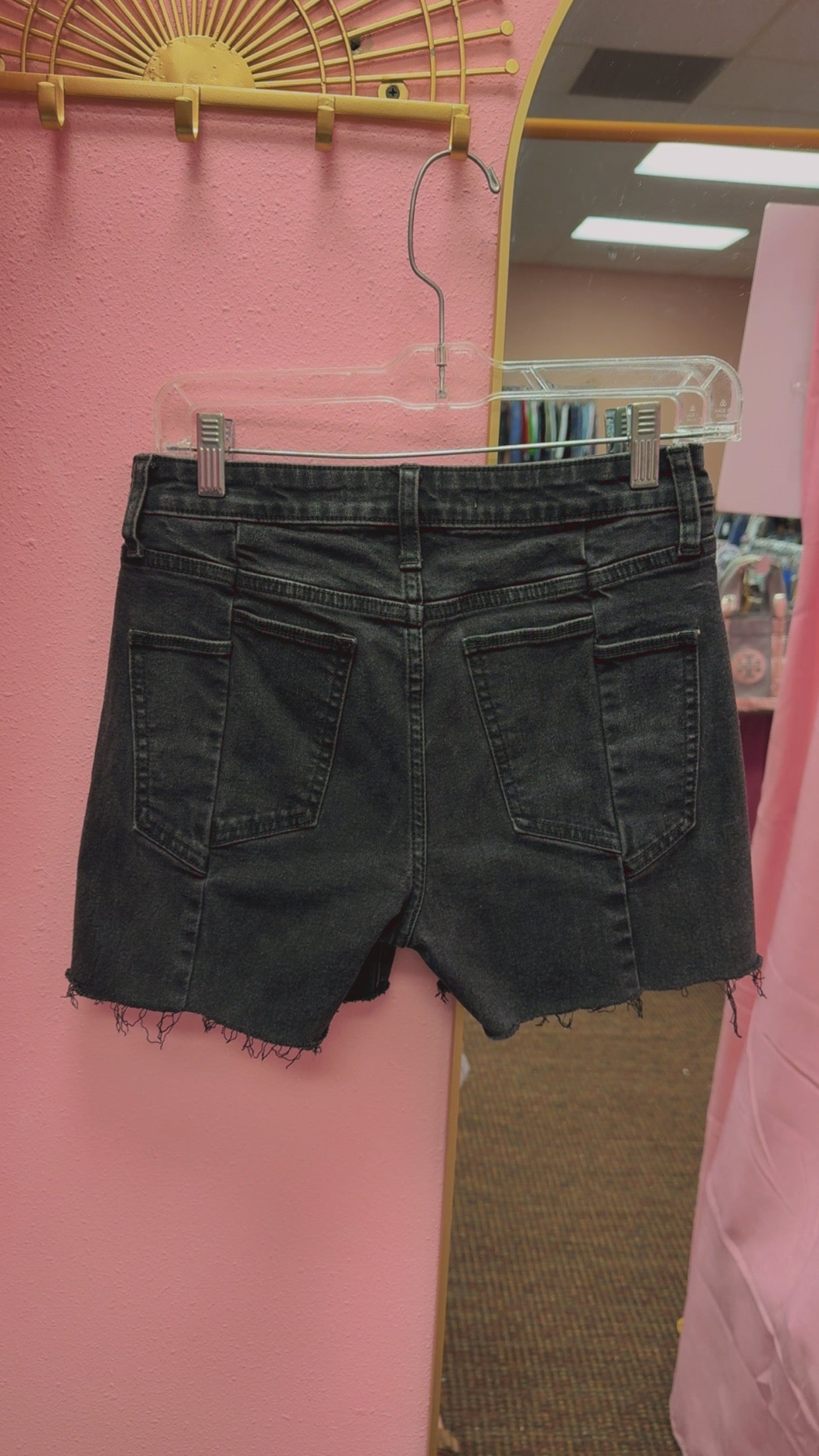 Joe’s B X Taylor Hill Shorts Size 26