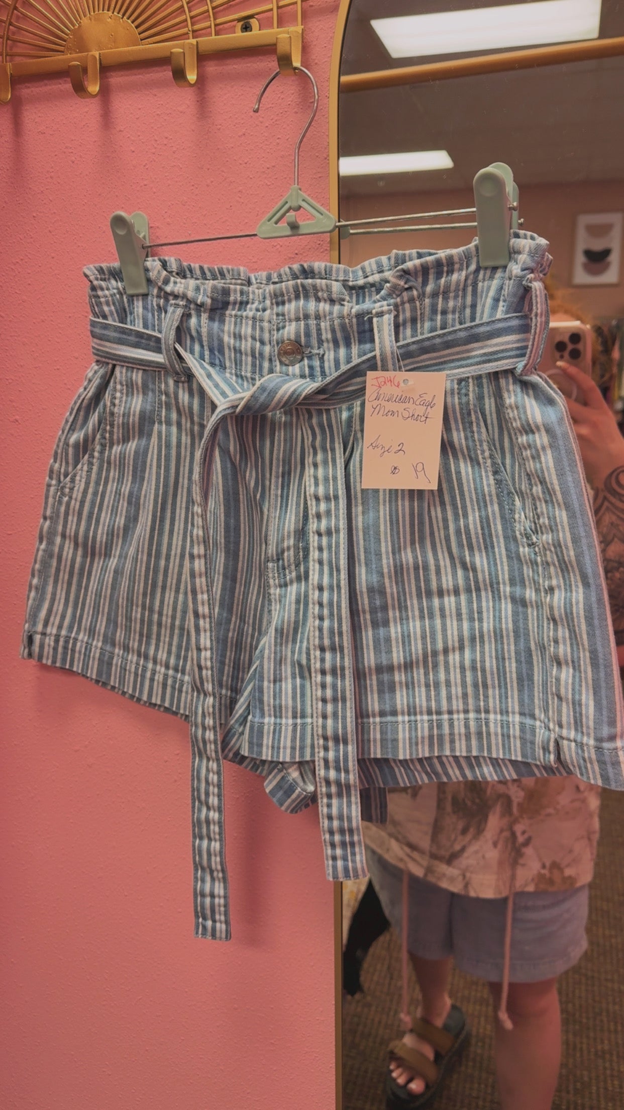 American Eagle Striped Mom Shorts Size 2