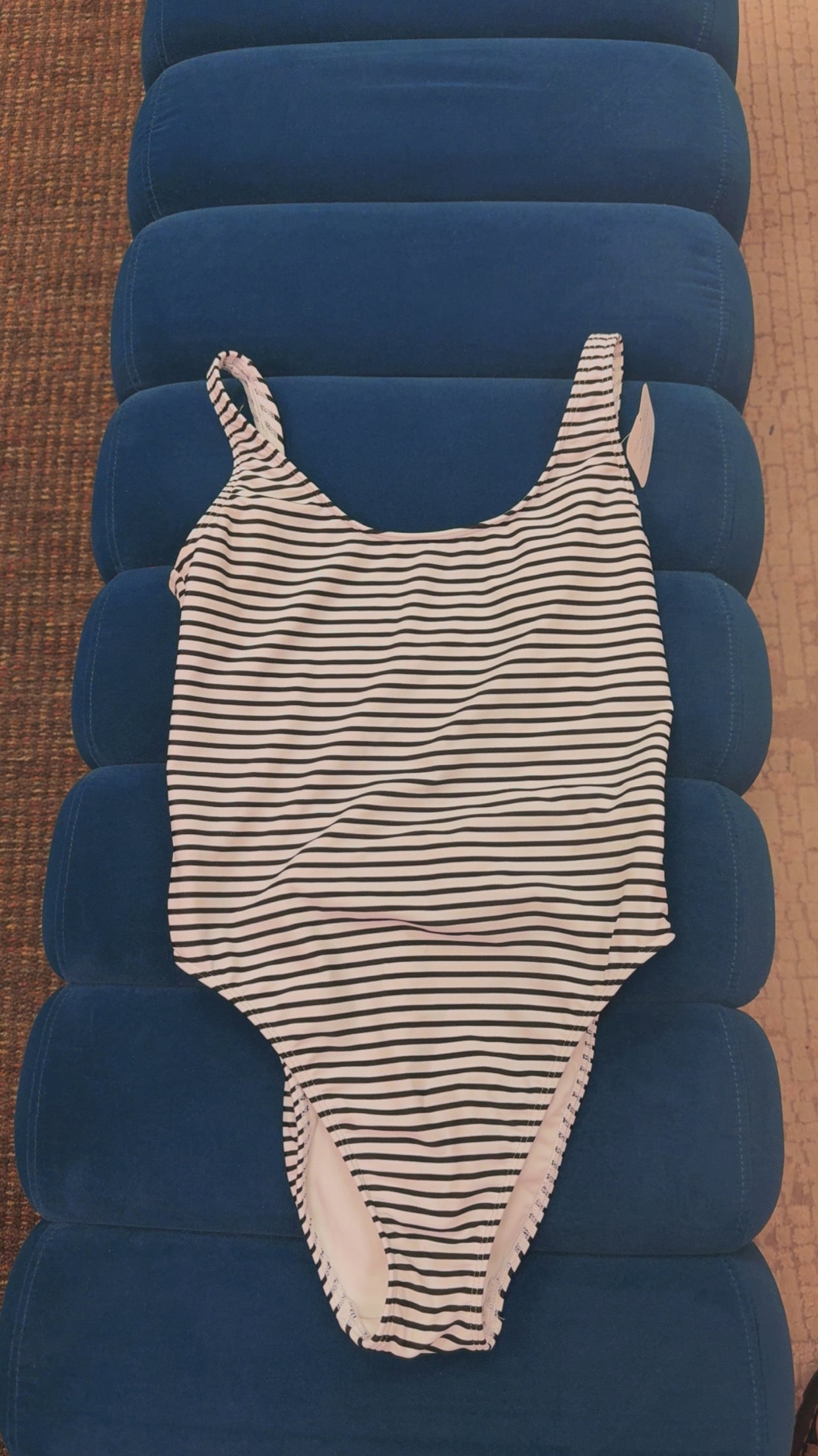 Hollister One Piece Swimsuit Size Small