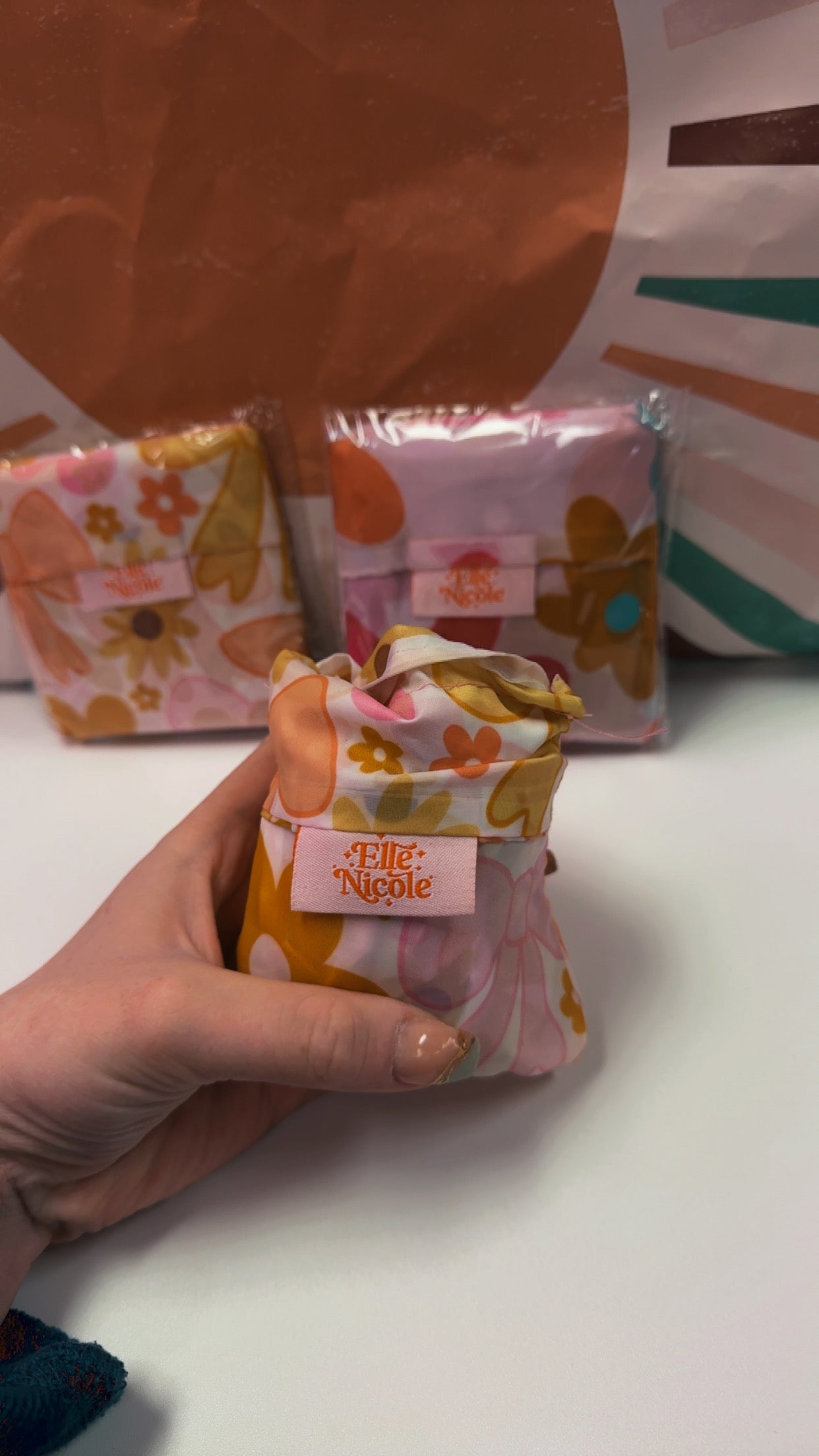 Elle Nicole Collapsable Reusable Bags