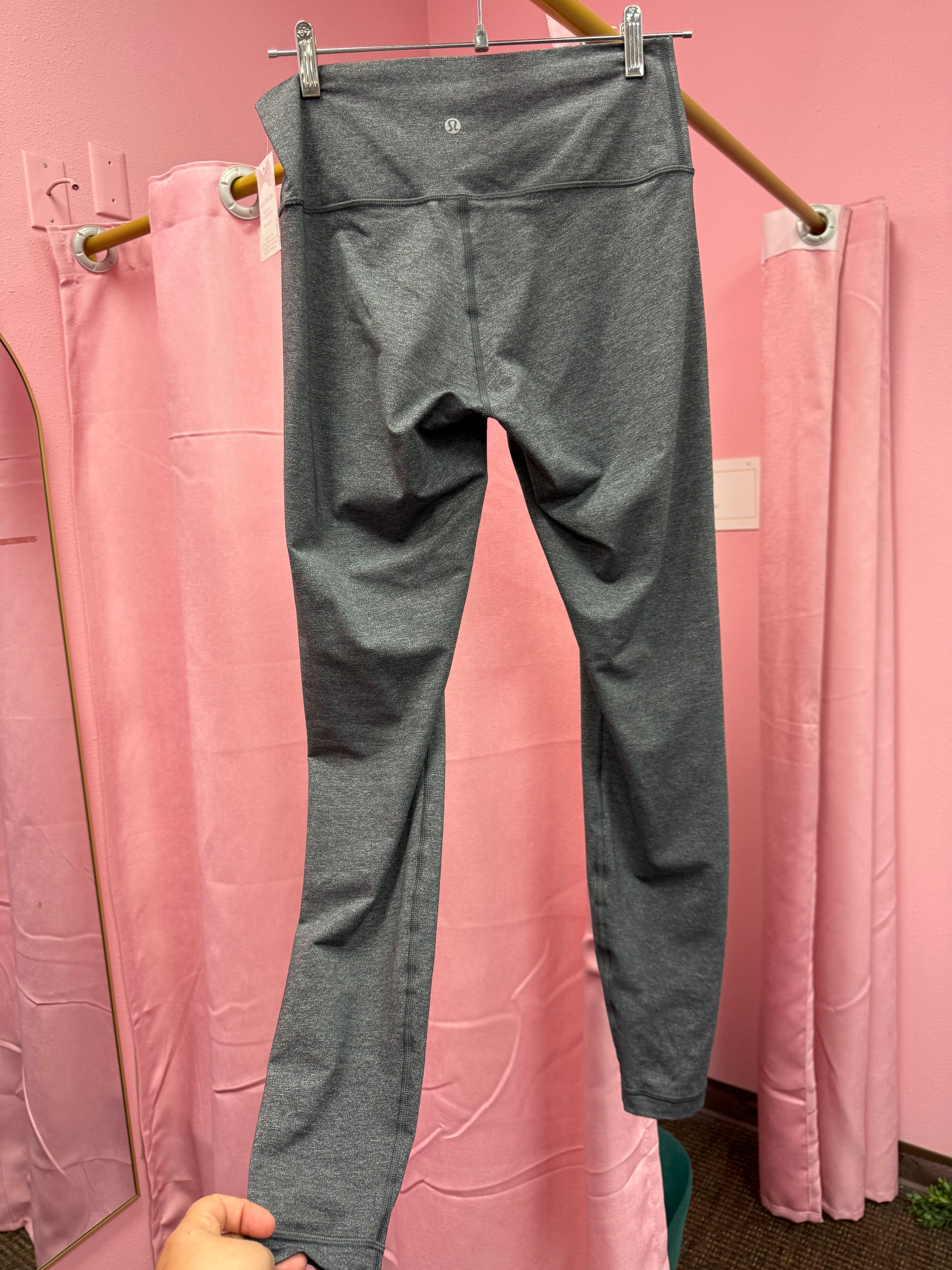 Lululemon Wunder Under 28” Size 10