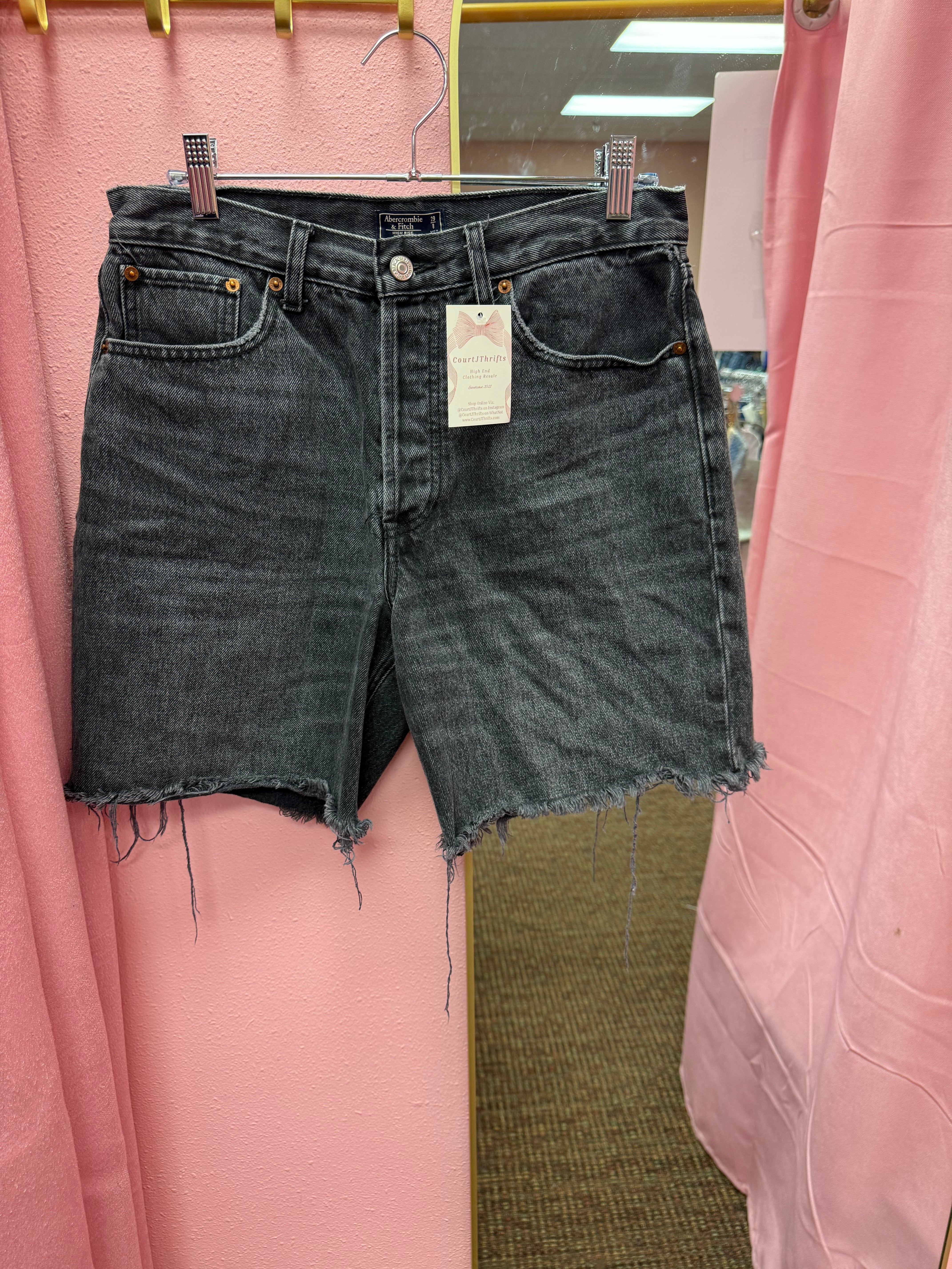 Abercrombie & Fitch Dad Shorts Size 8