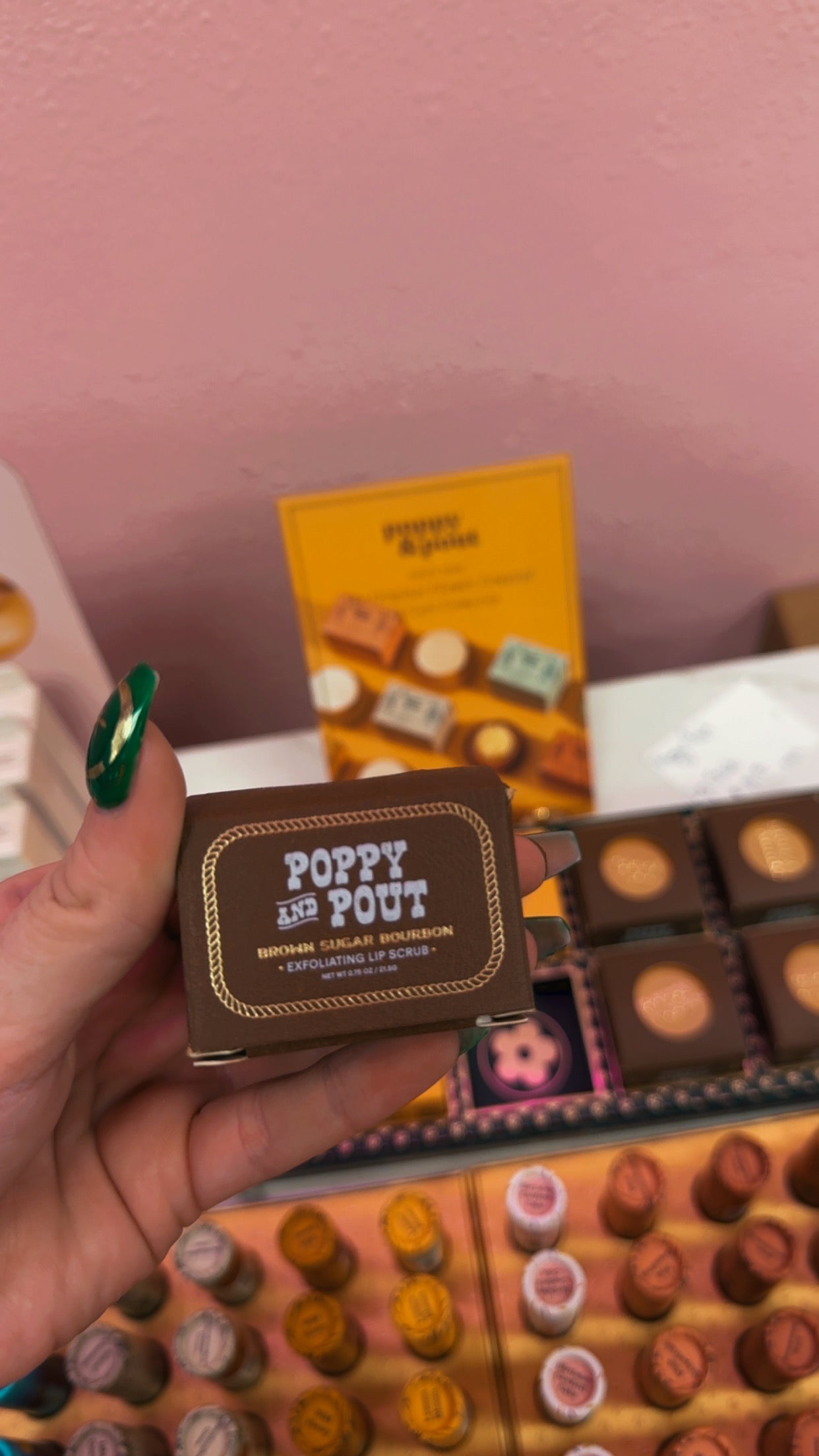 Poppy+Pout Brown Sugar Bourbon Exfoliating Lip Scrub