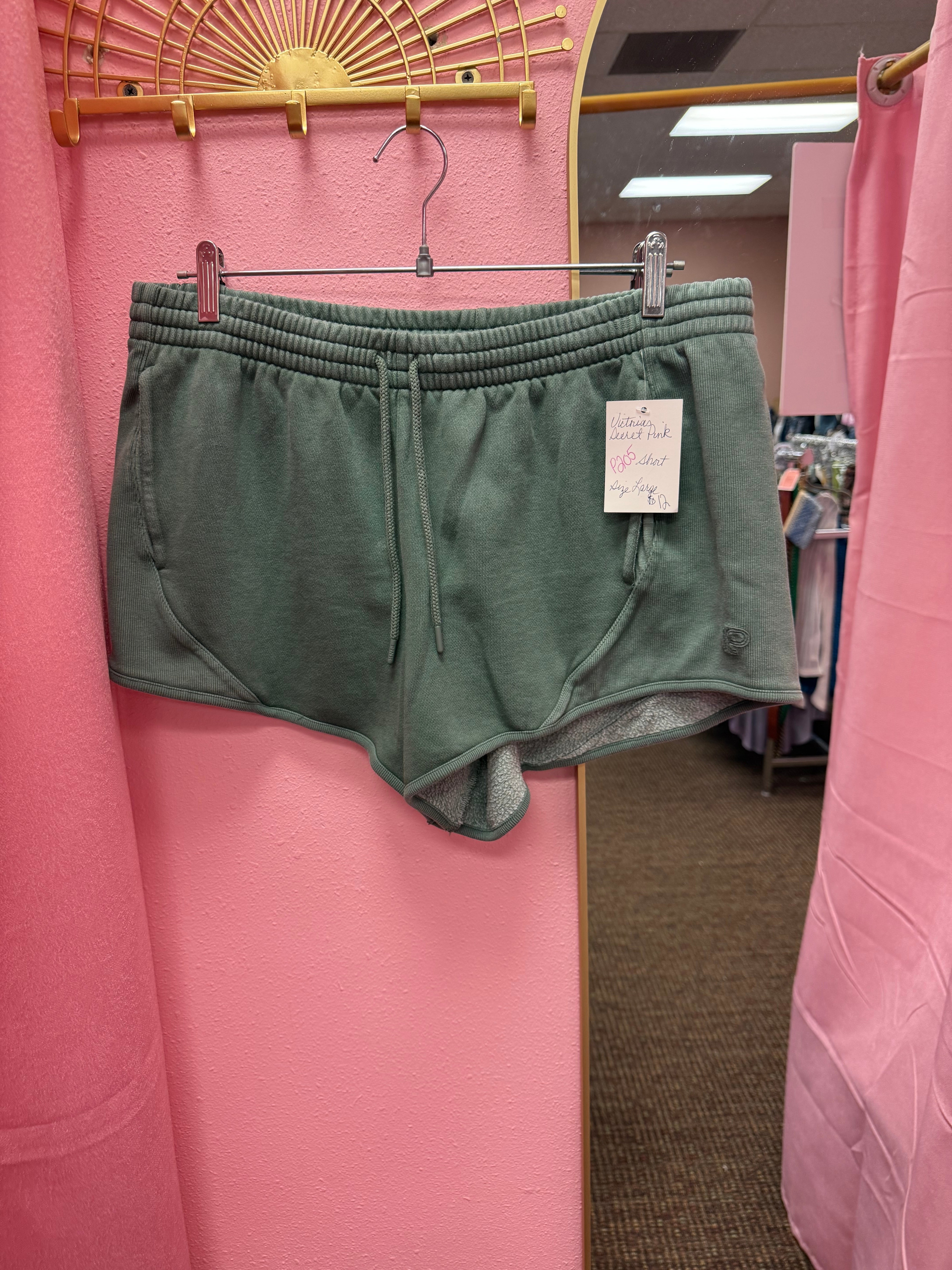 Victoria Secret Pink Shorts Size Large