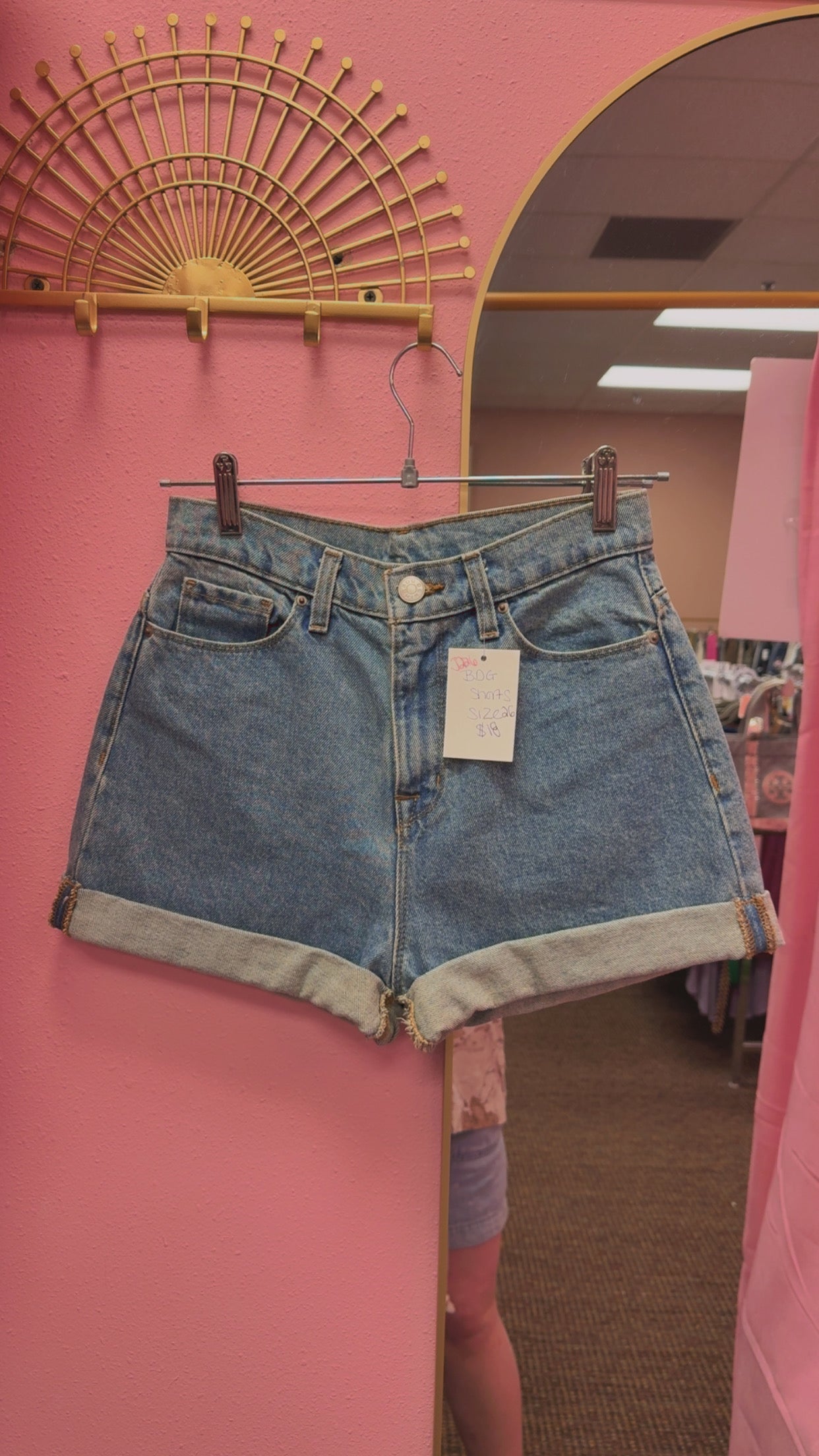 BDG Urban Outfitters Mom Shorts Size 26