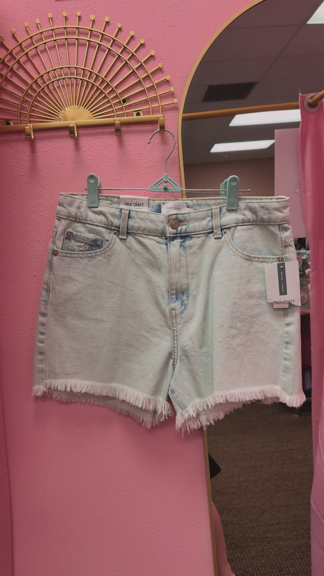 True Craft NEW WITH TAGS Shorts Size 11