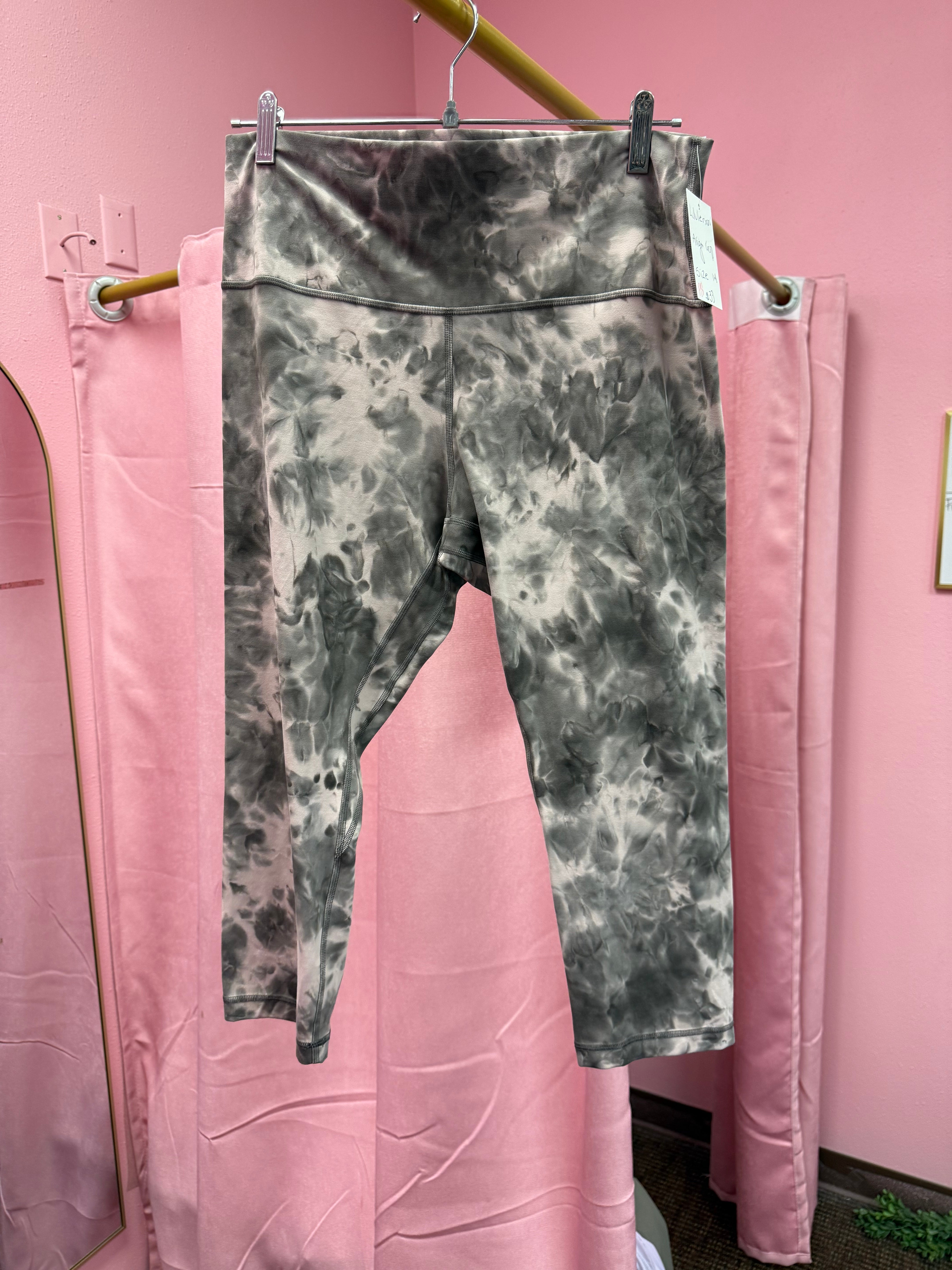 Lululemon Align Crop Size 14