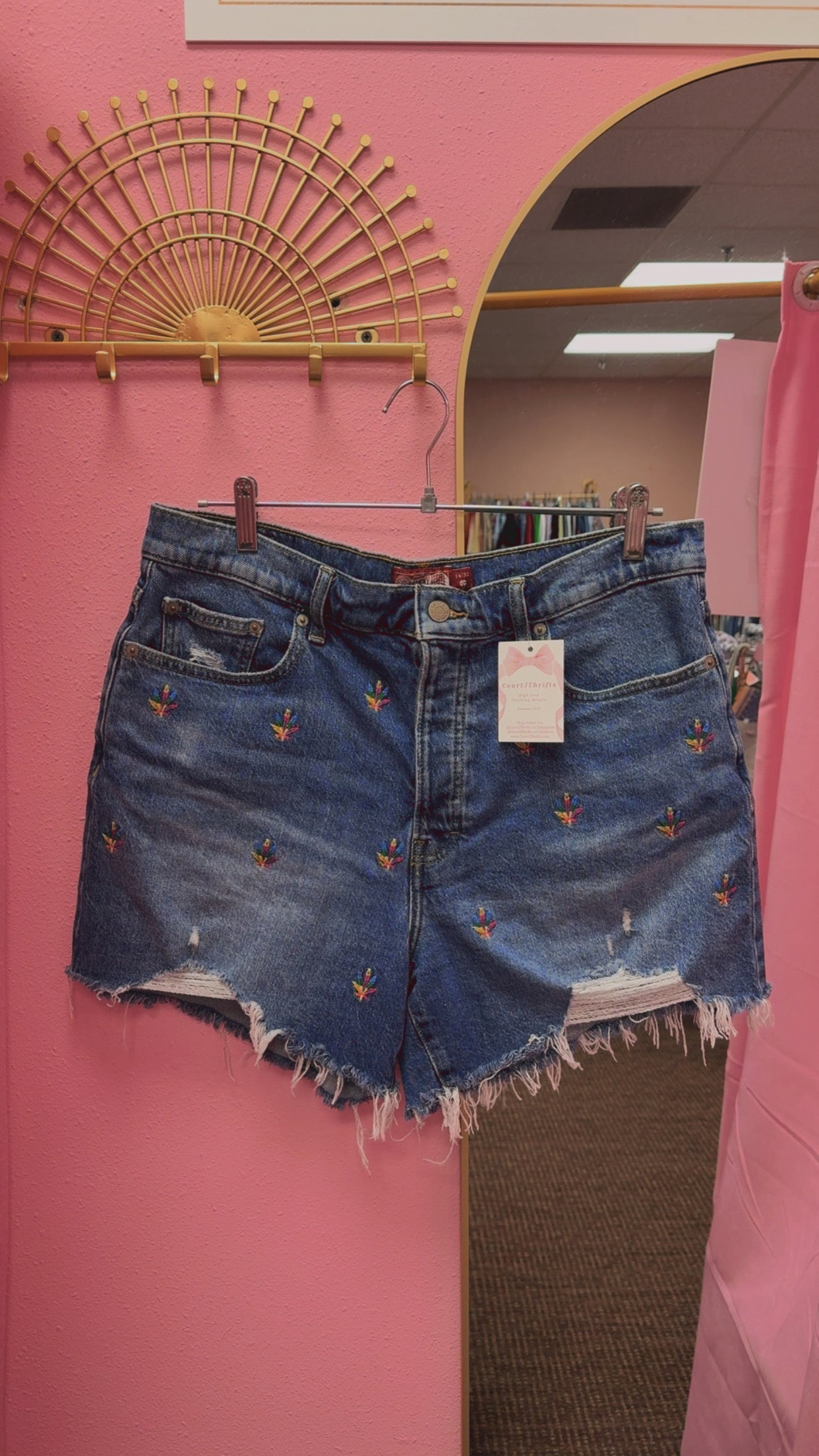 Lucky Brand Shorts Size 14/32