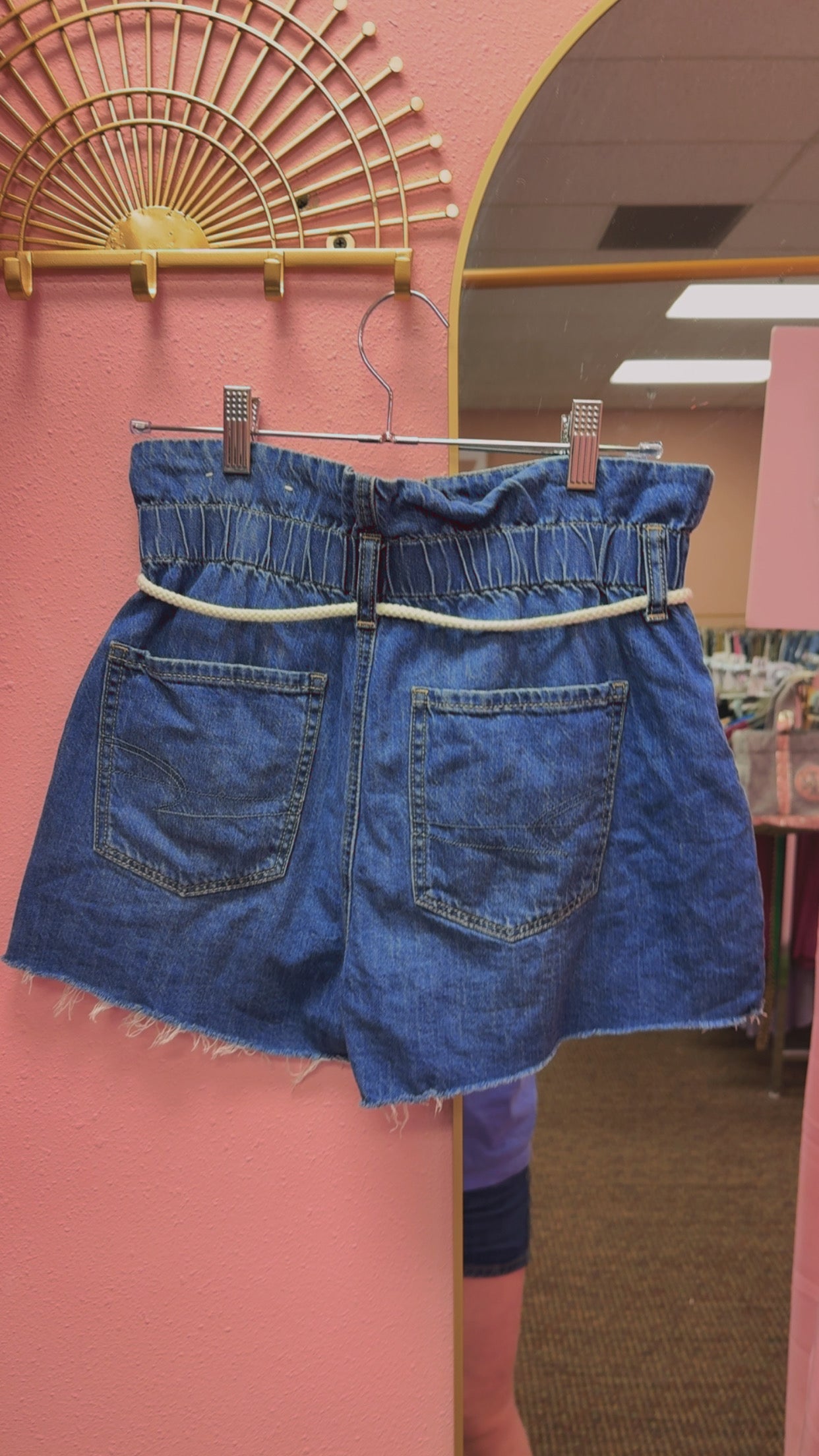 American Eagle Mom Shorts Size 4