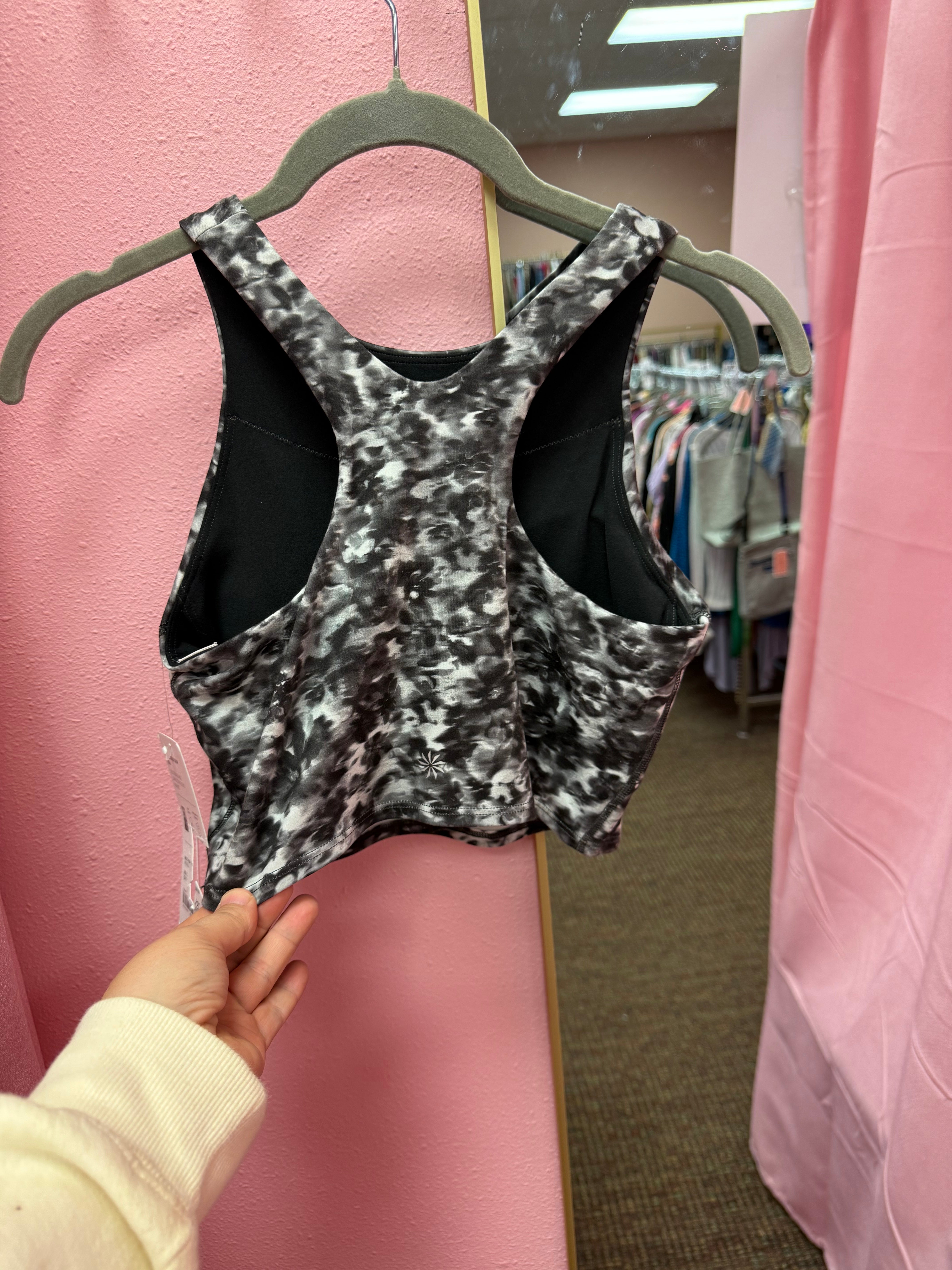 Athleta Concious Crop XS NWT