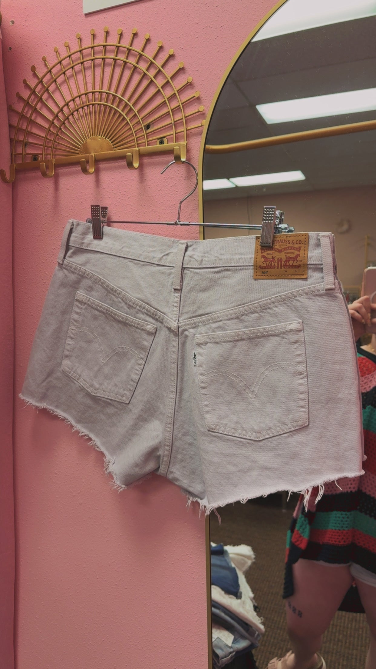 Levi’s 501 Lilac Shorts Size 31