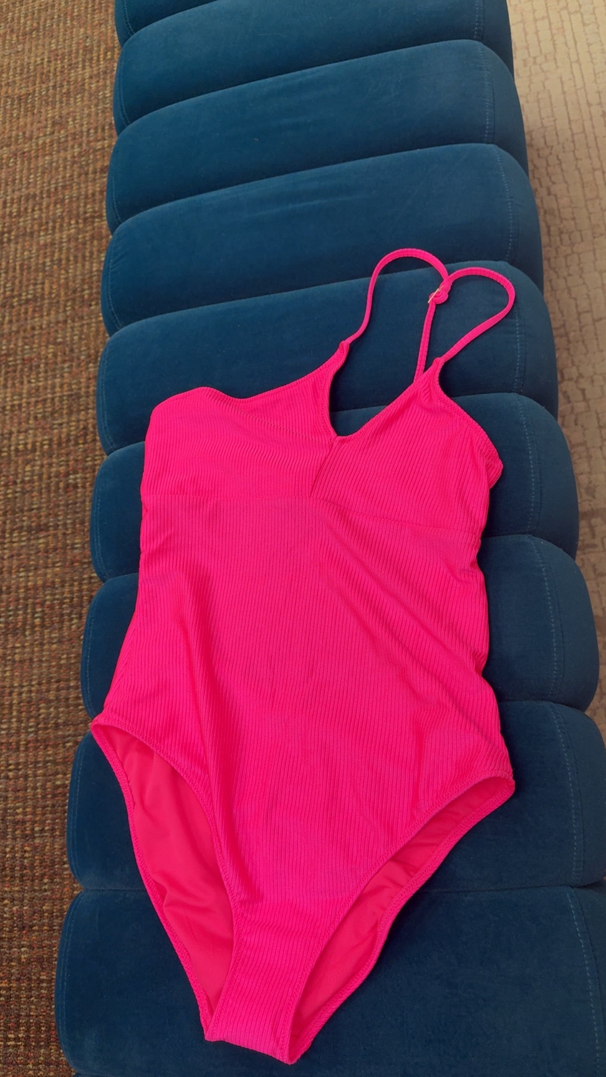 Aerie NEW One Piece Swimsuit Size Medium
