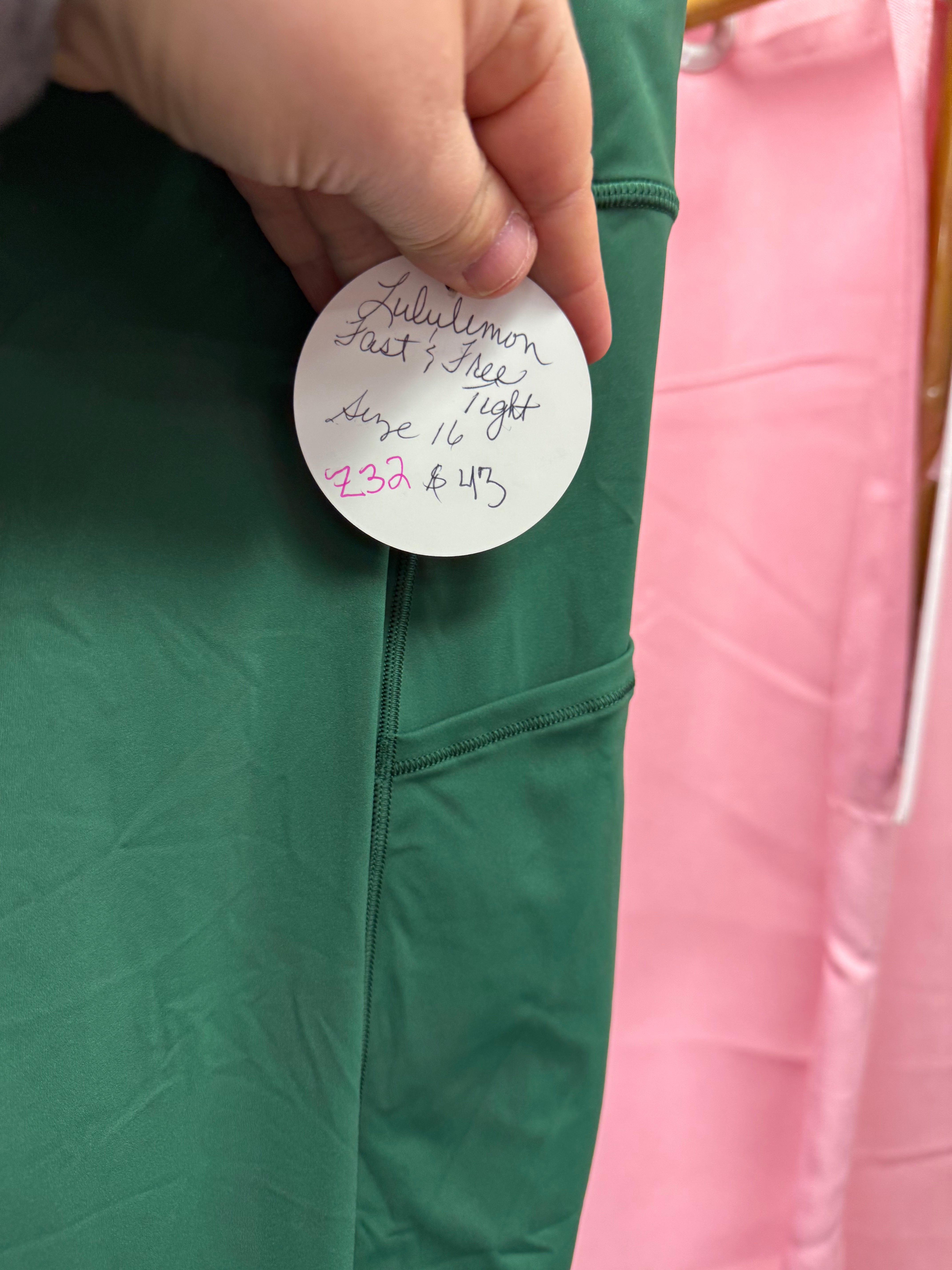 Lululemon Fast & Free “25 Size 16