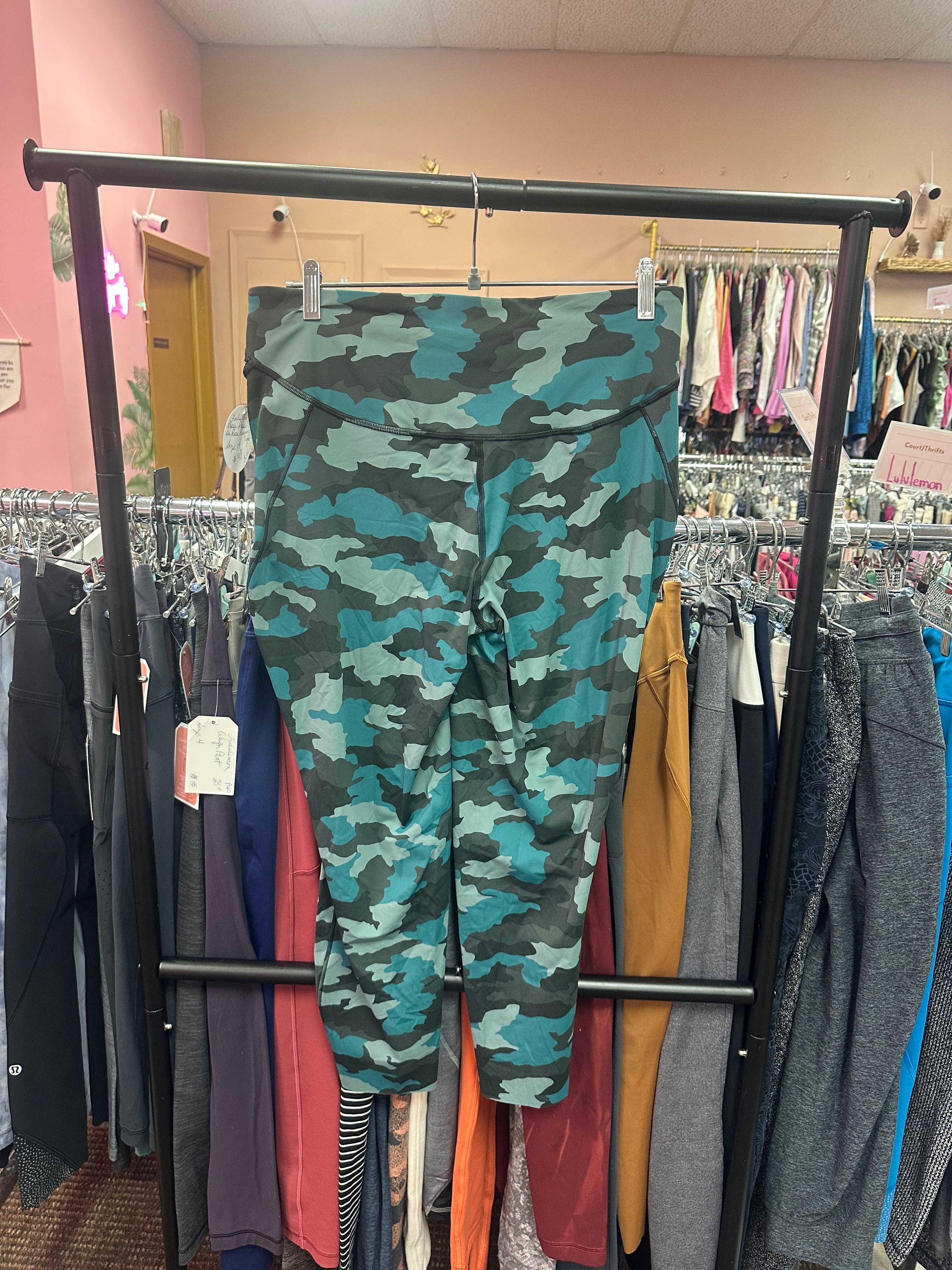 Lululemon Base Pace Tight Size 14