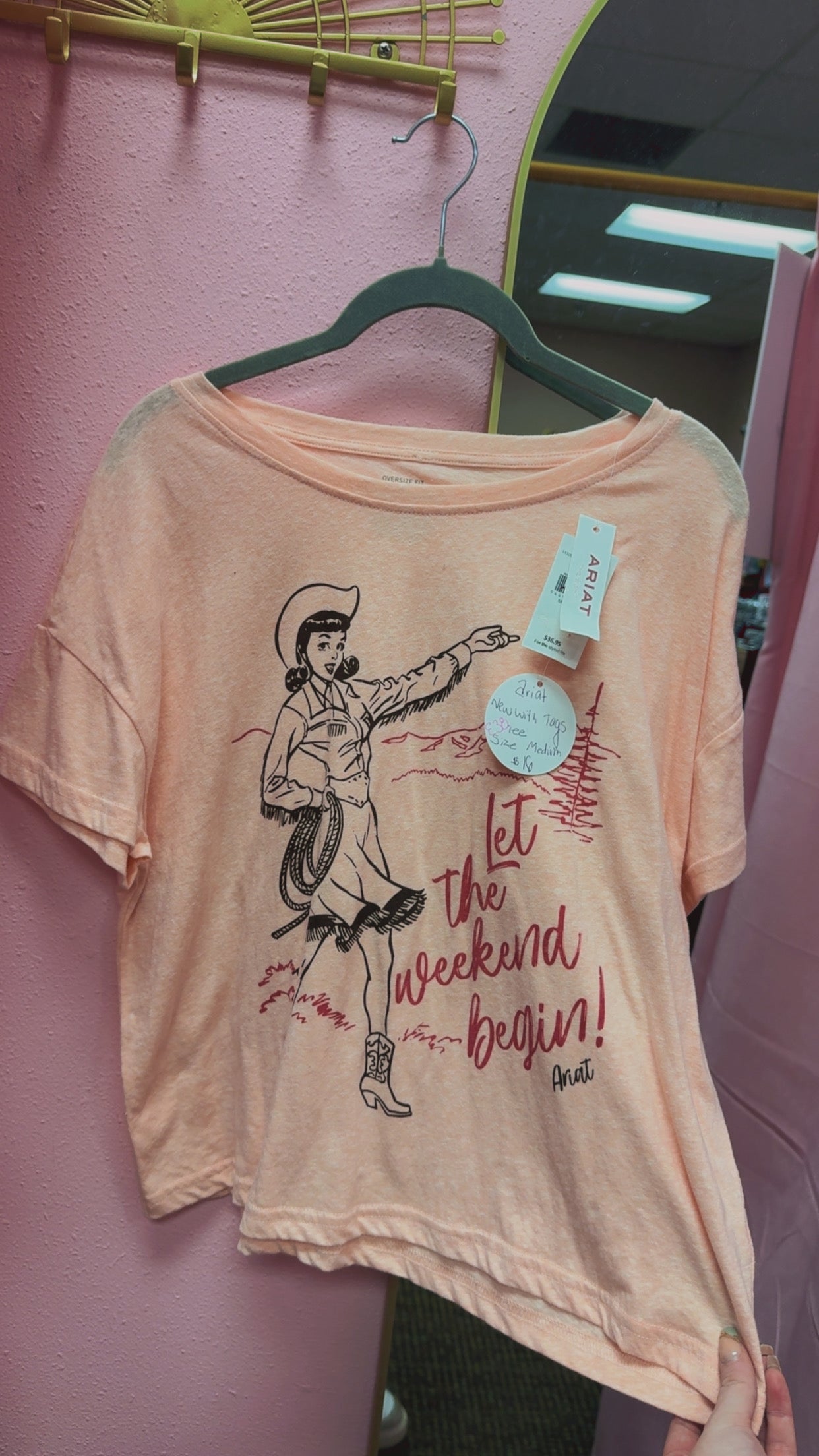 Ariat NWT Graphic Tee Size Medium