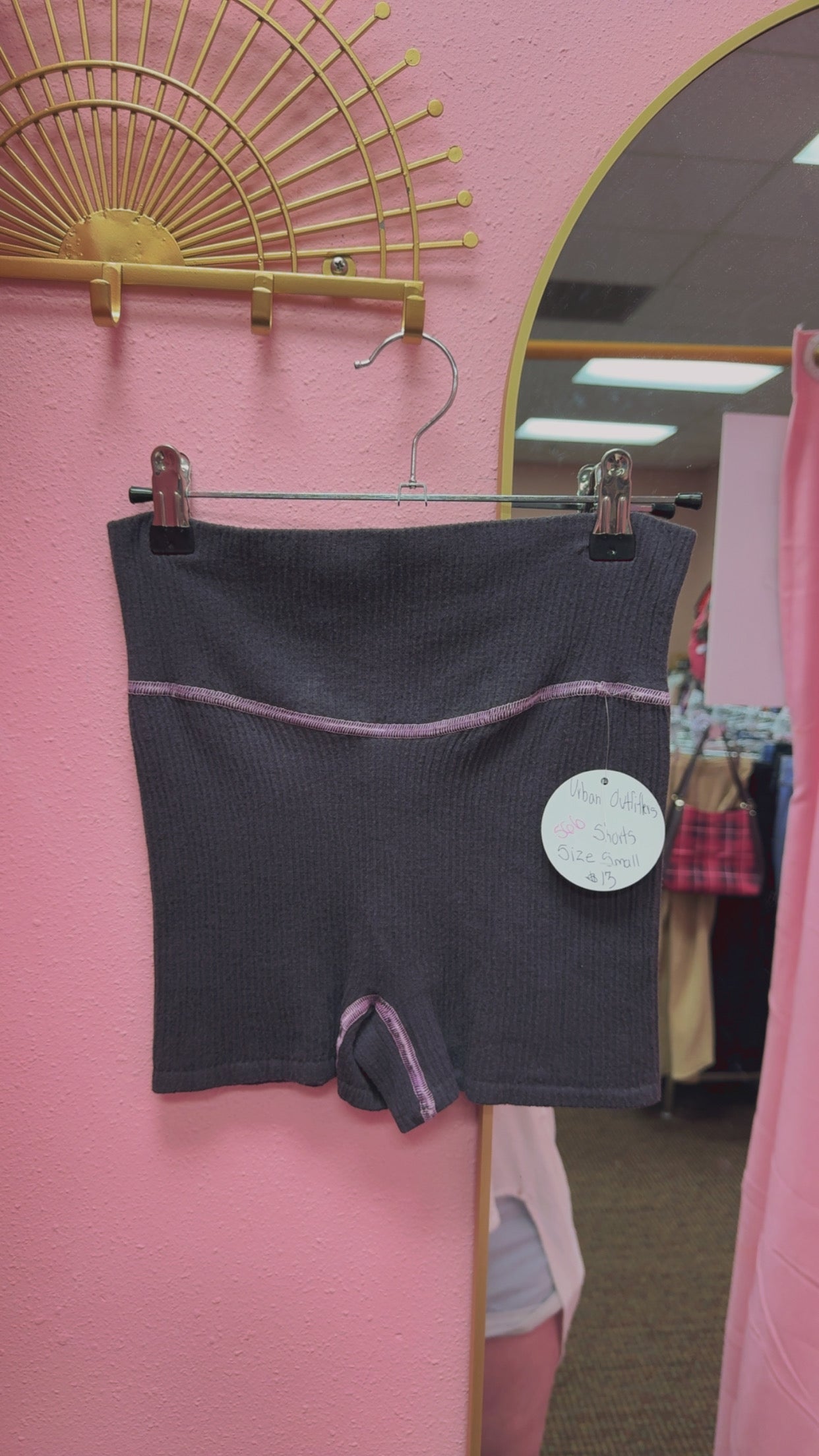 Urban Outfitters Shorts Size Small