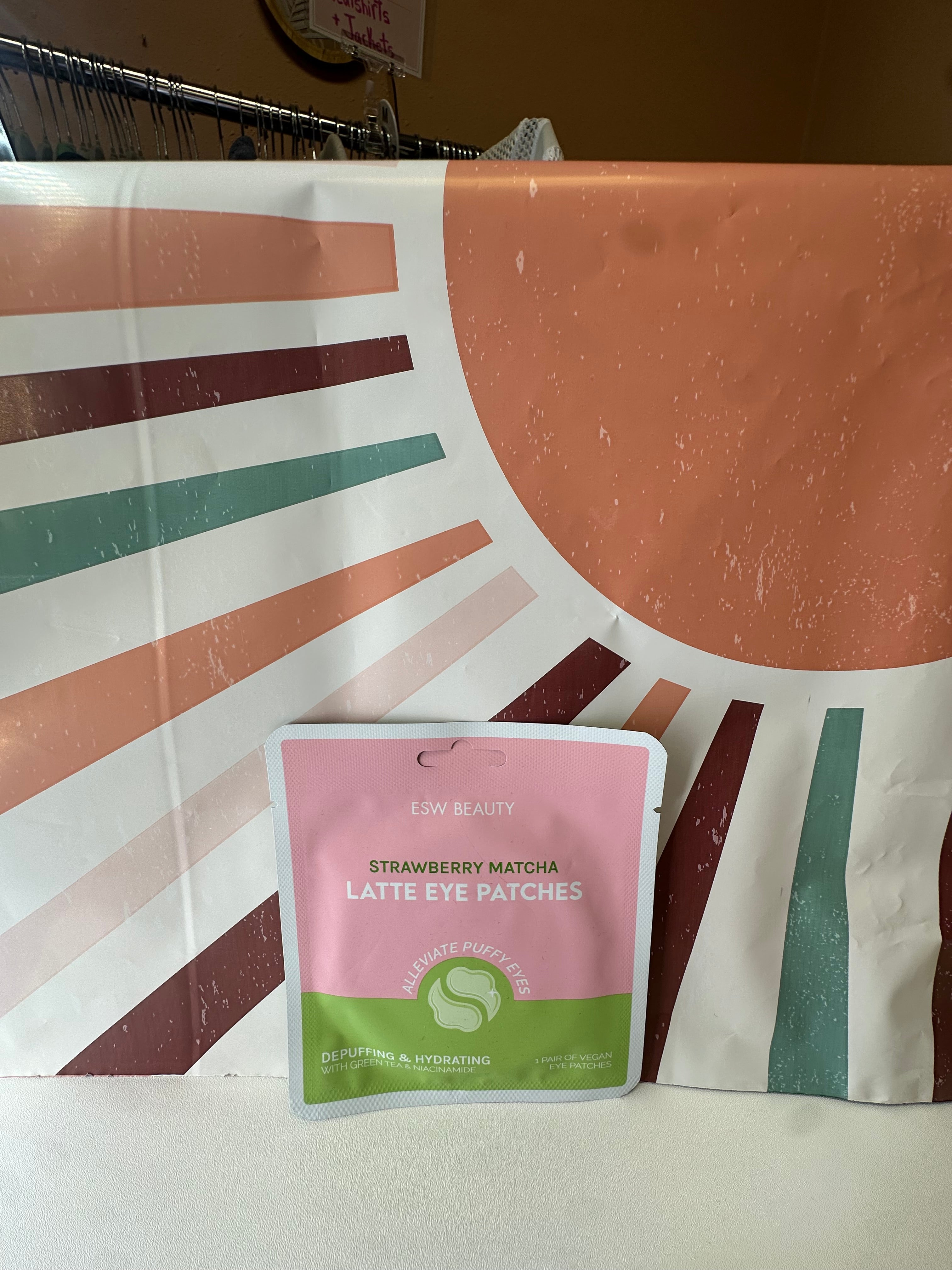 ESW Beauty Strawberry Matcha Latte Eye Patches