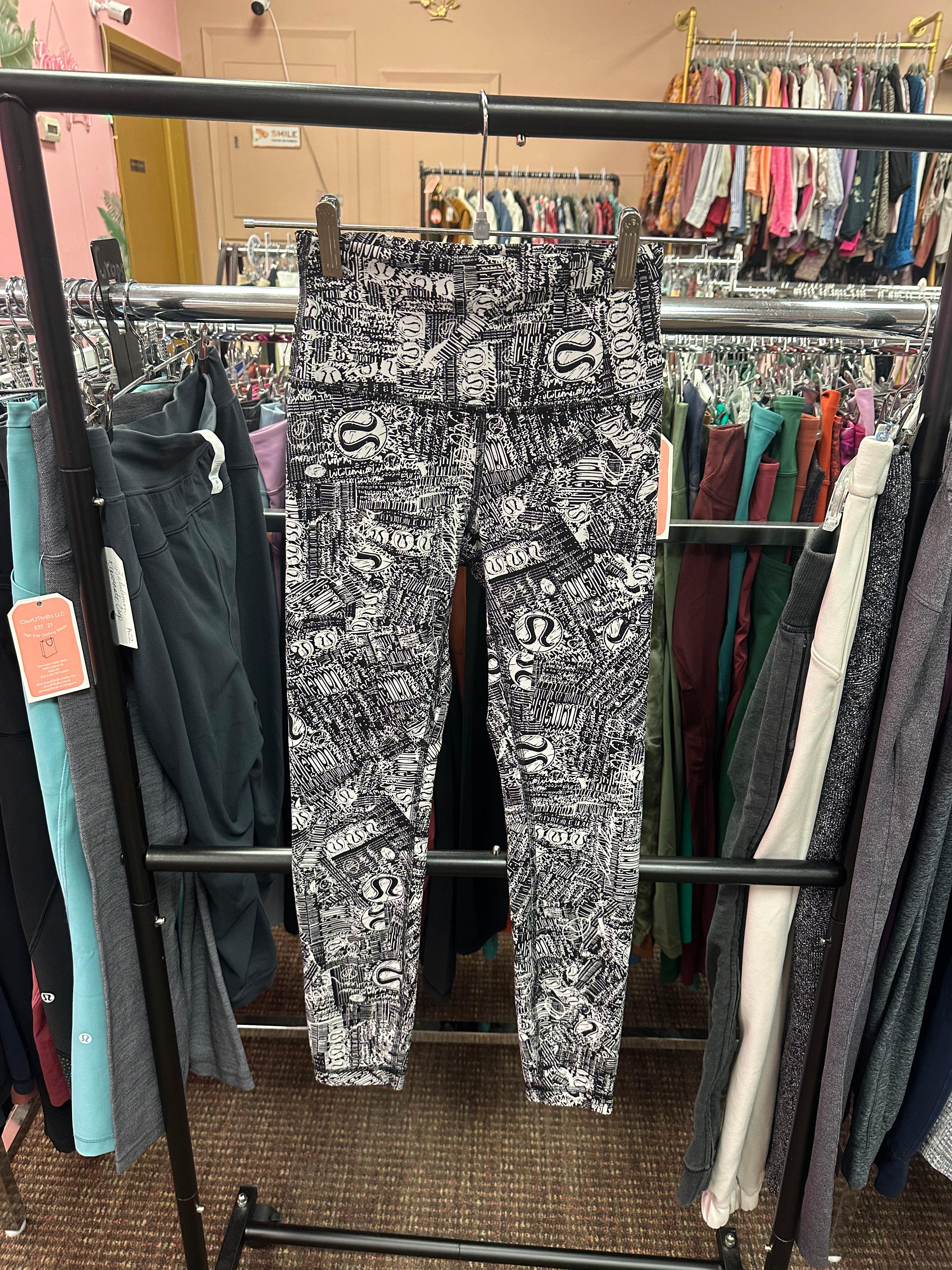 Lululemon Wunder Train Hi Rise Tight Size 4