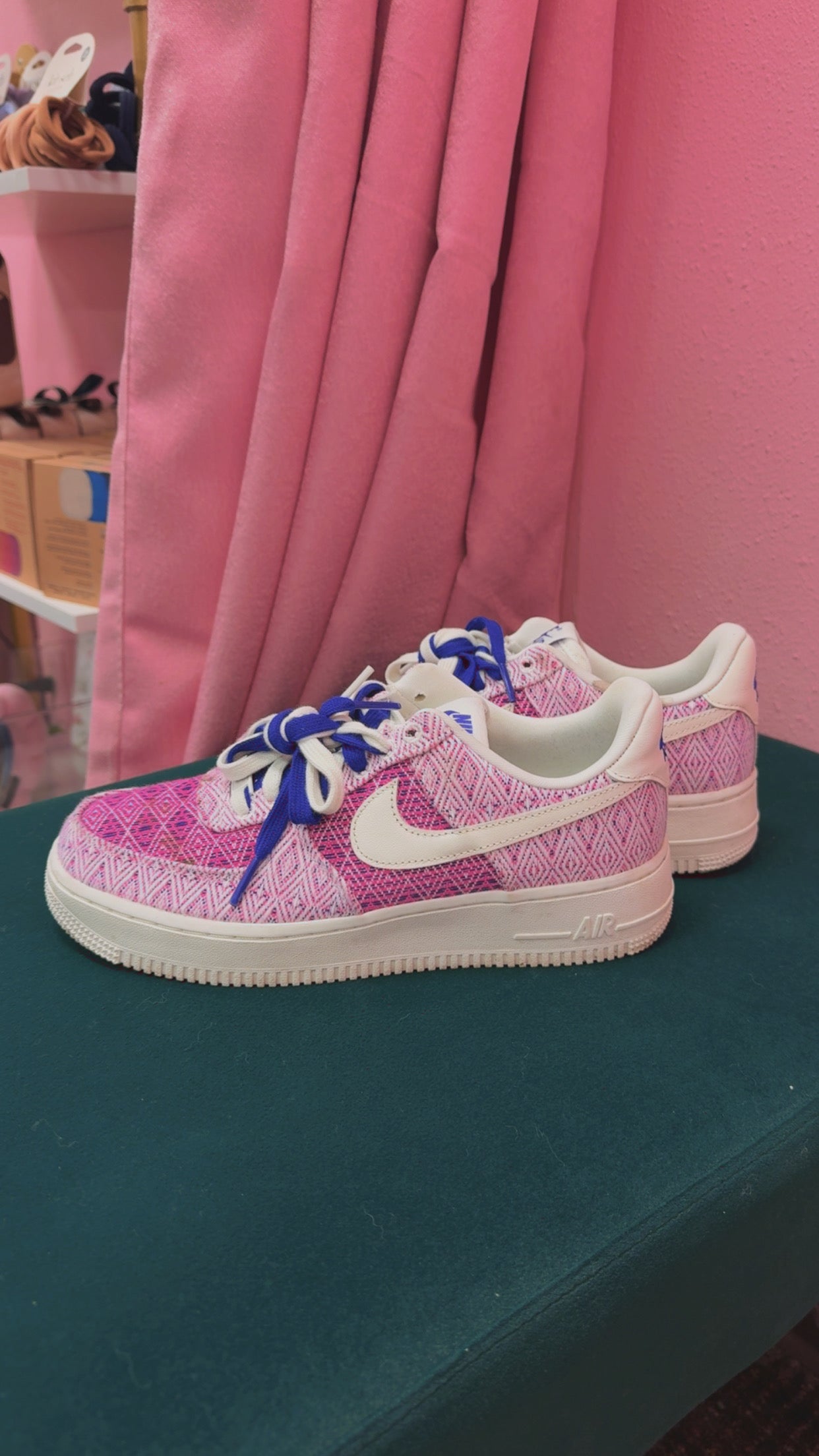 Women’s Nike Air Force 1 Size 7.5
