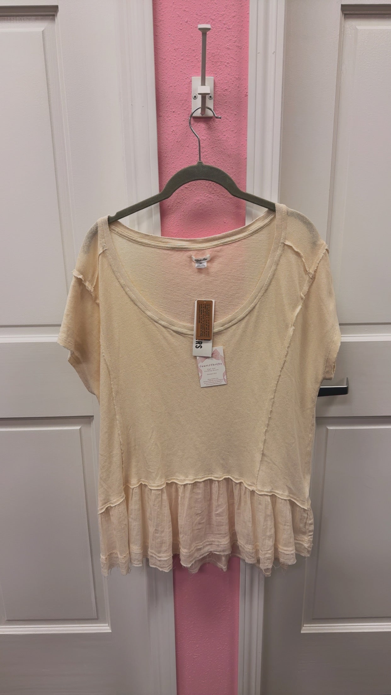 Urban Outfitters NWT Flowy Boho Top Size Small