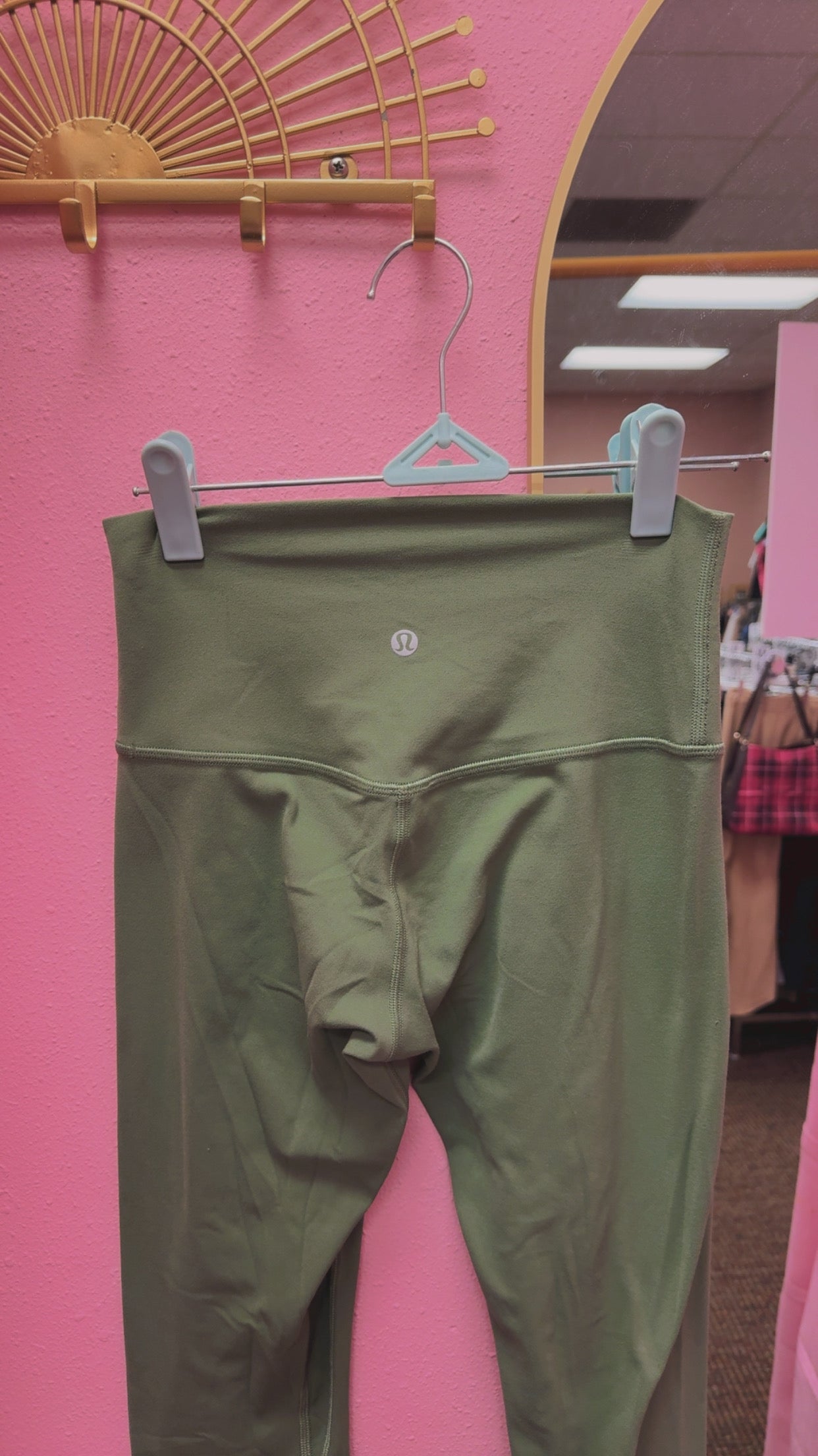 Lululemon Aligns Size 4 “25