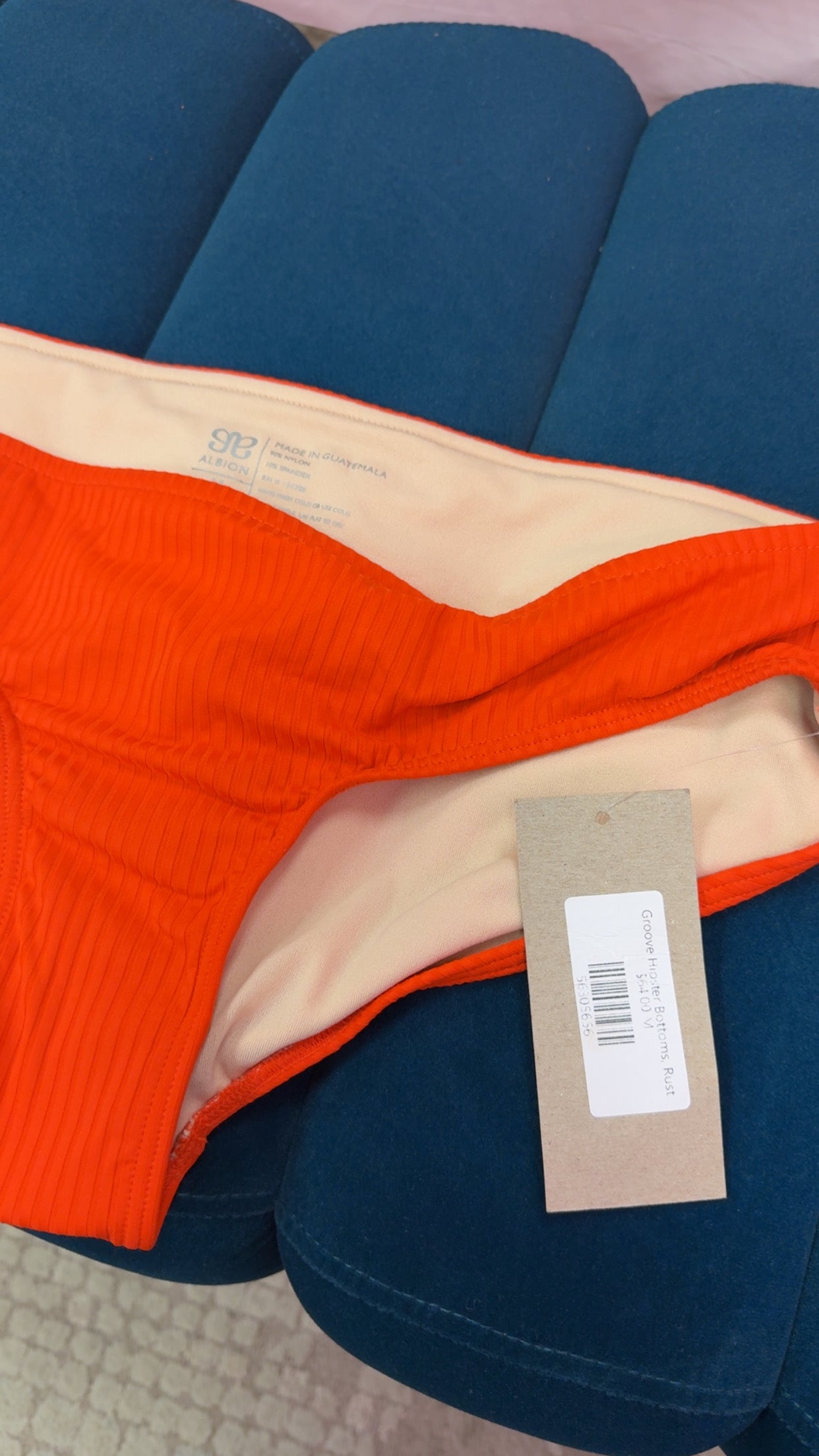 Albion NEW WITH TAGS Swim Bottom Size Medium Retails $64