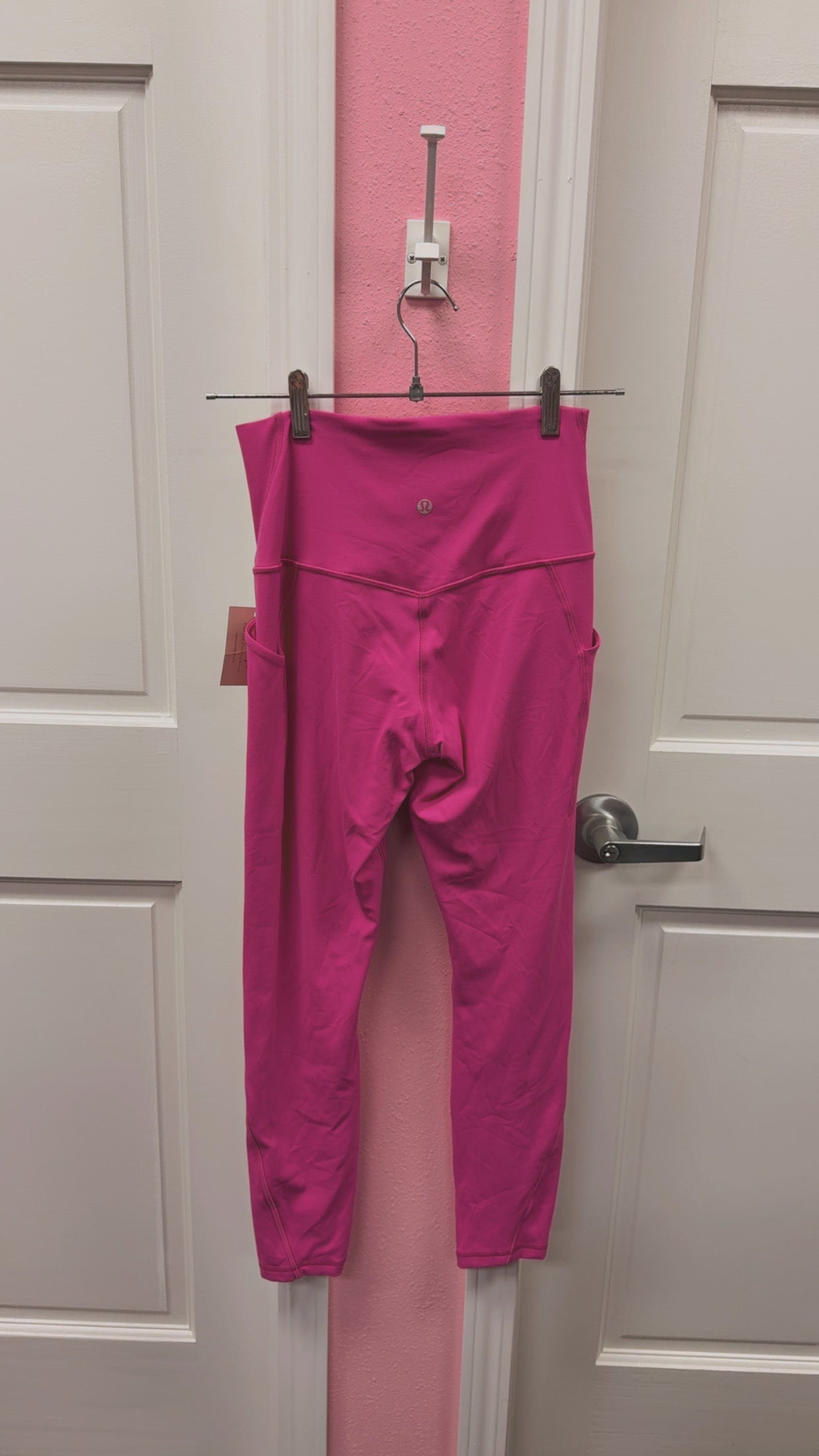 Lulu🍋 Aligns W/Pockets Size 6 “25