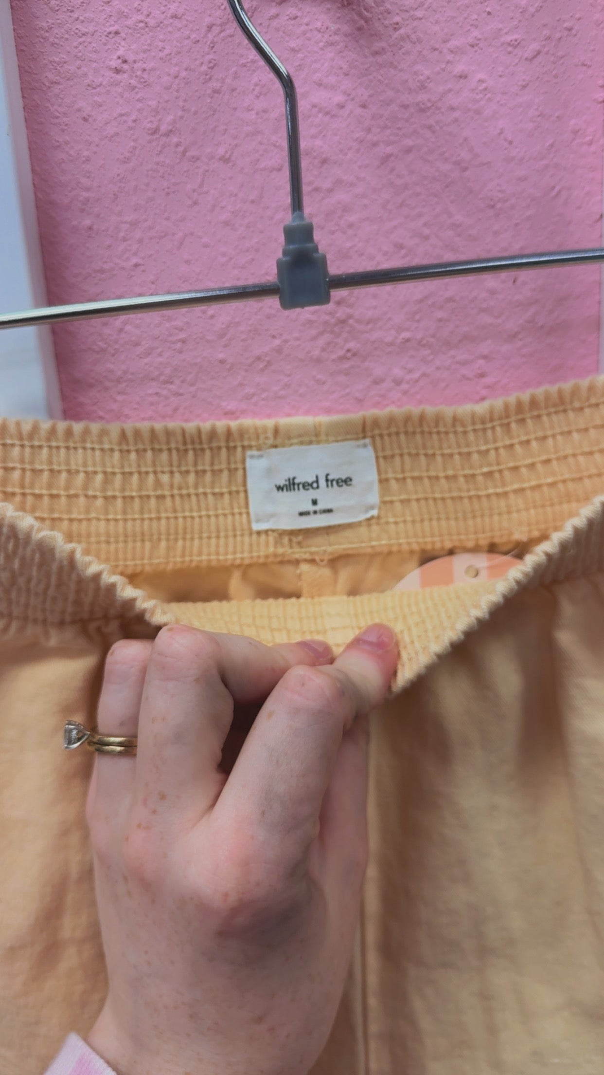 Aritzia Wilfred Shorts Size Medium