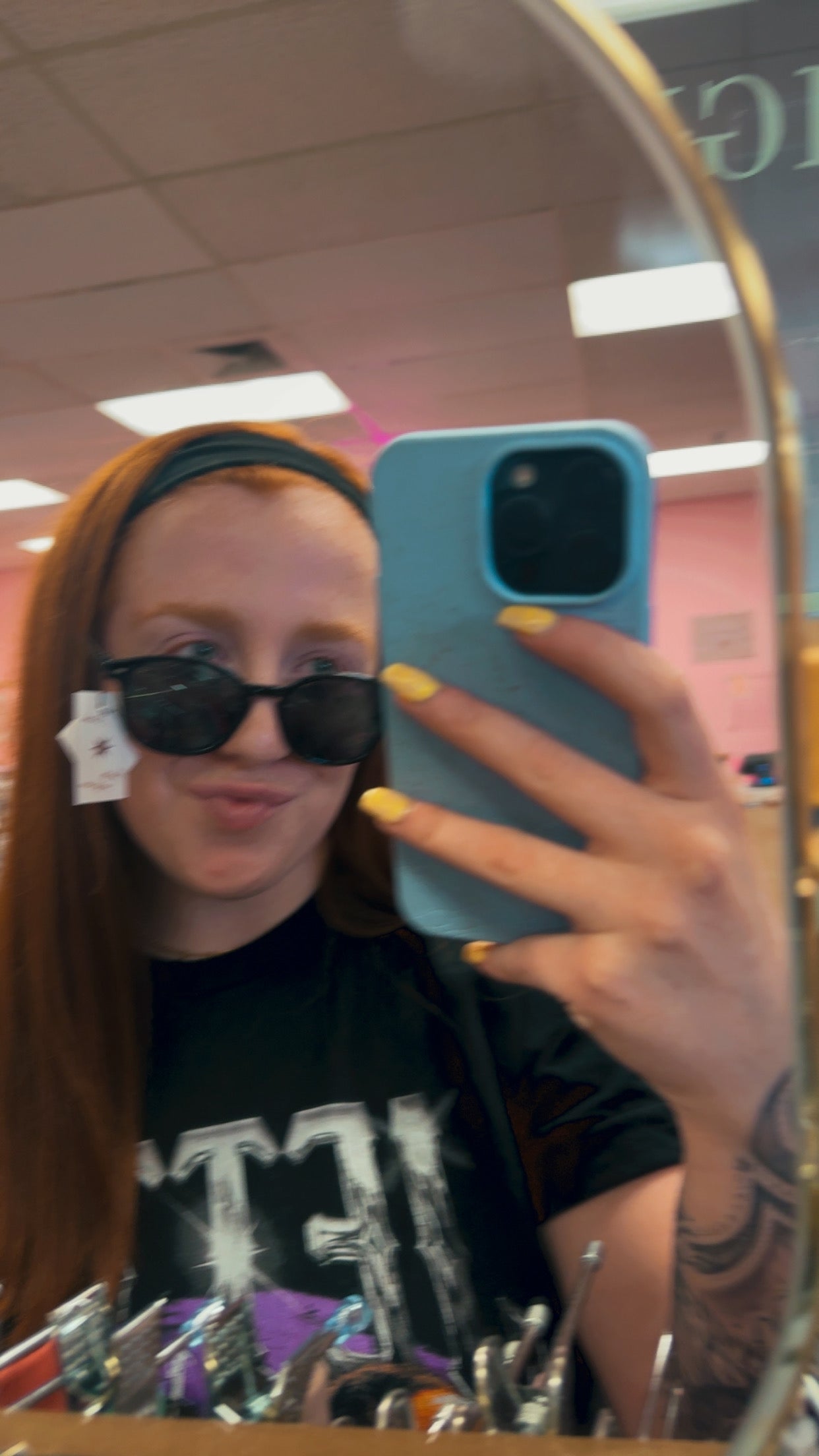 $8 SUNNIES/ Black Dazy