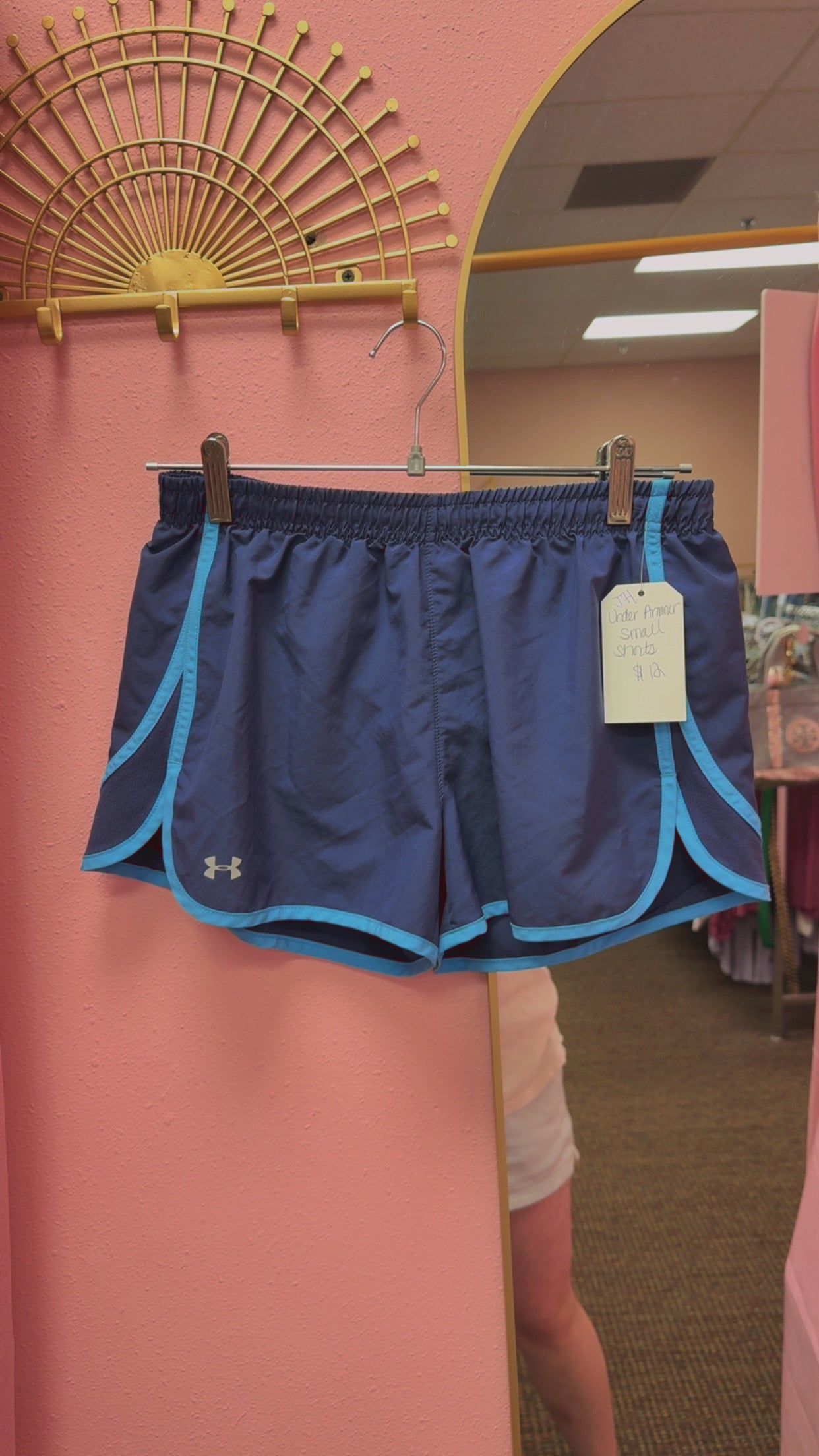 Under Armour Athletic Shorts Size Small