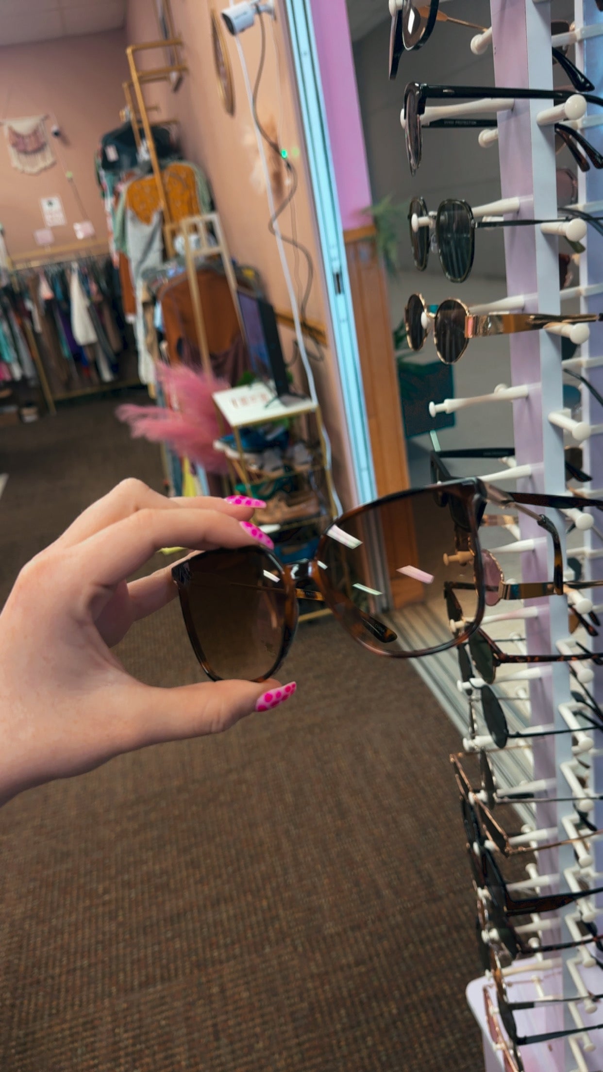 $8 SUNNIES- Brown Tortoise Oversized Ombré