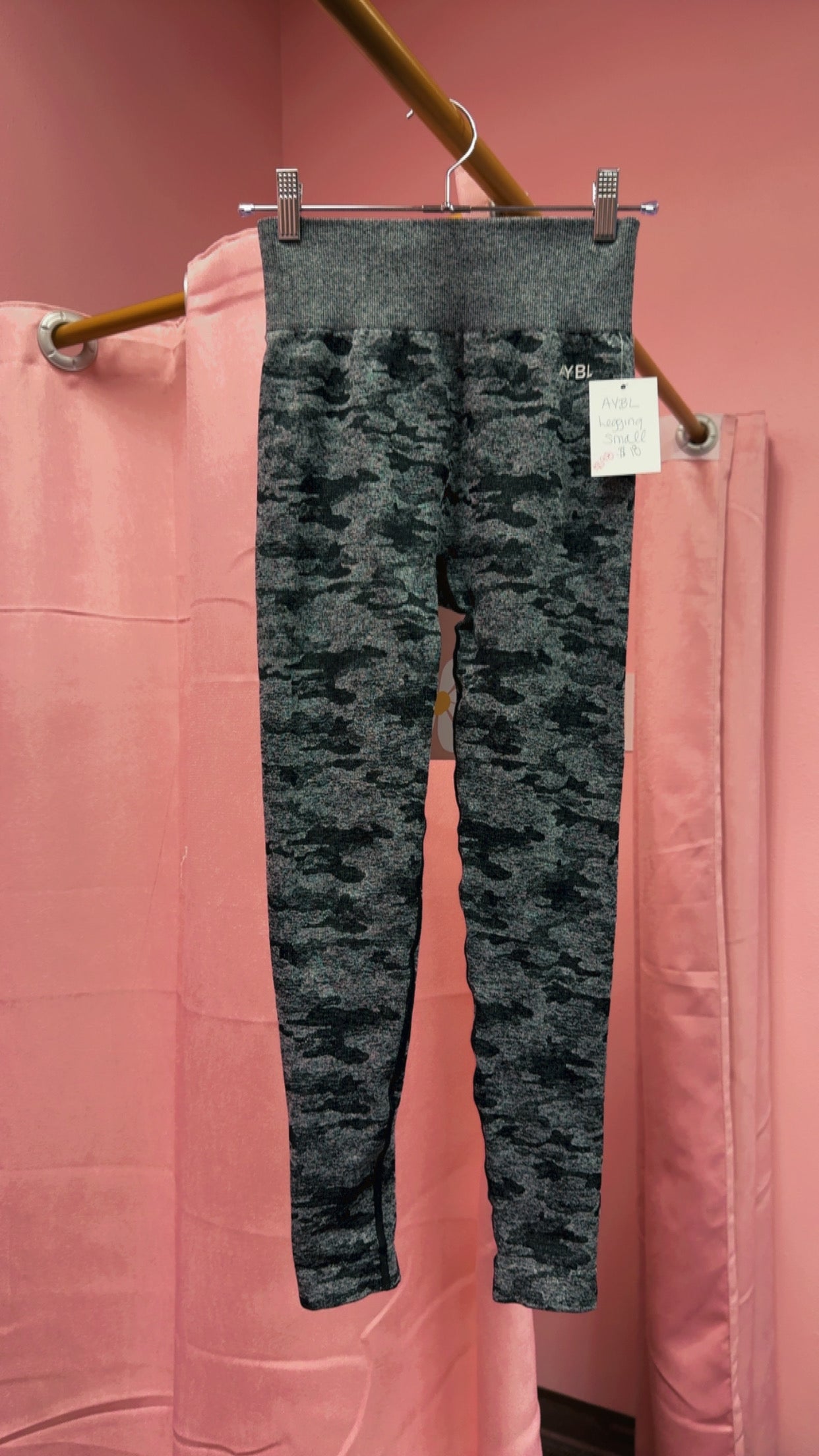 AYBL Camo Leggings Size Small