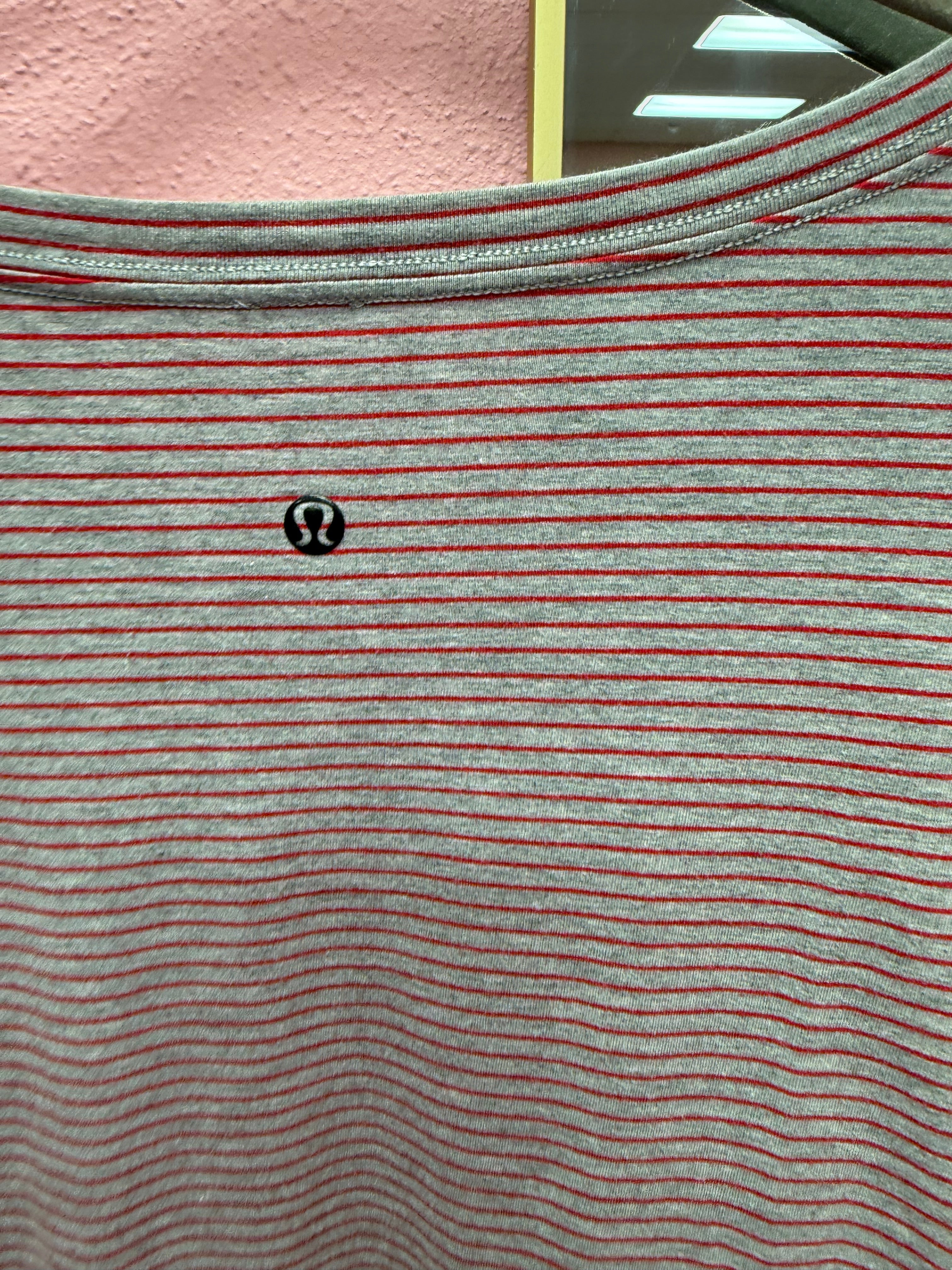 Lululemon Men’s T-shirt