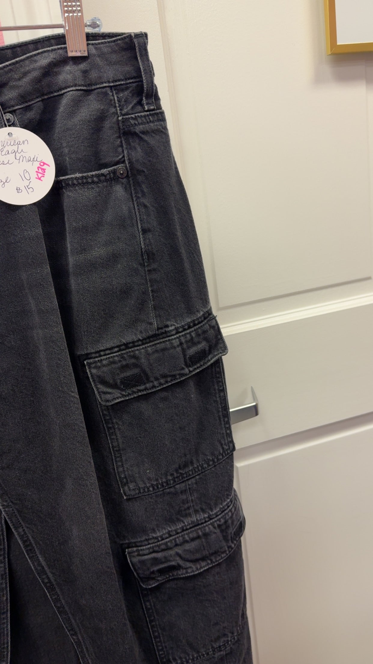 American Eagle Lo-Rise Maxi Cargo Denim Skirt Size 10