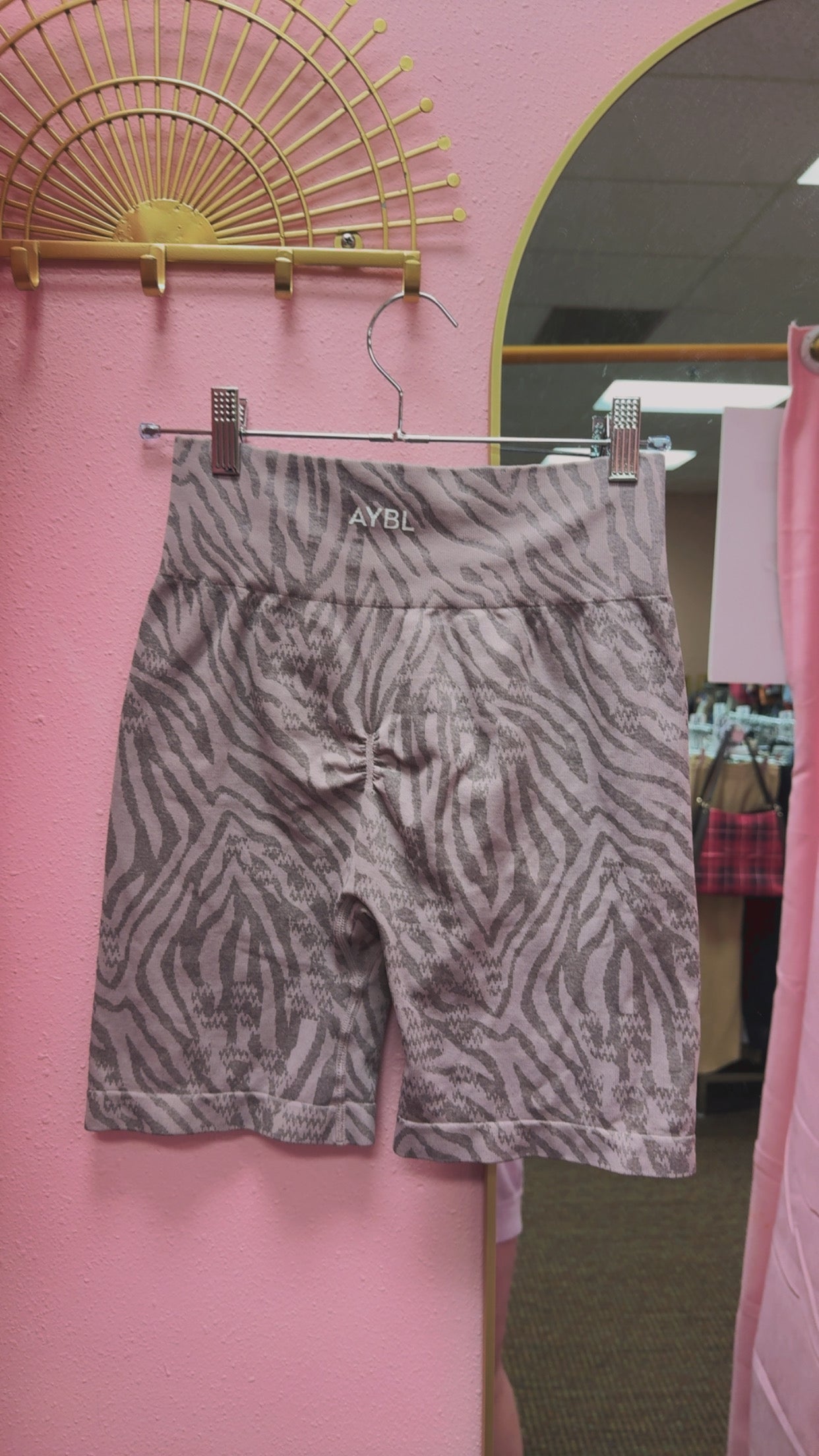 AYBL Biker Shorts Size Large
