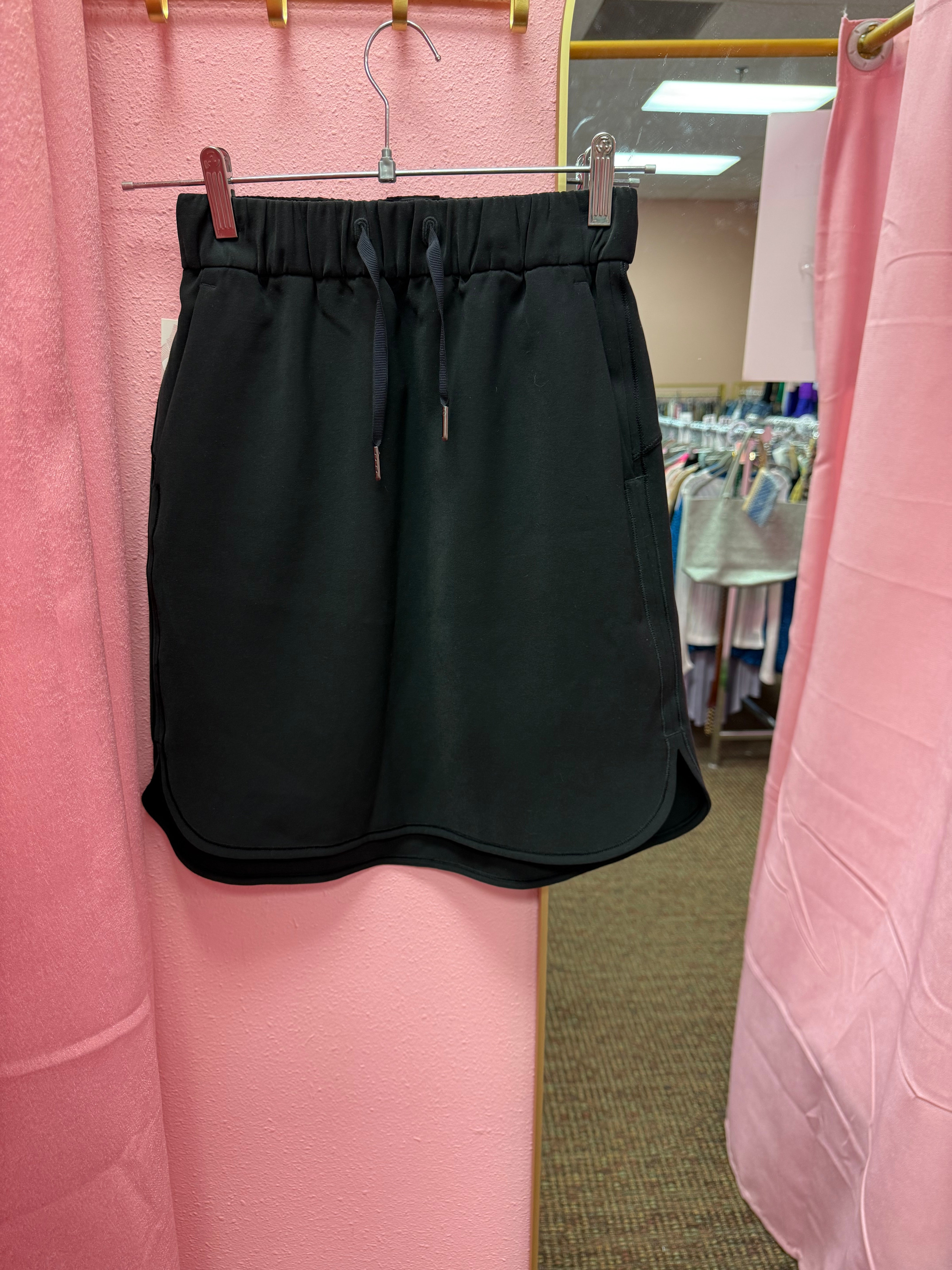 Lululemon On The Fly Skirt Size 2