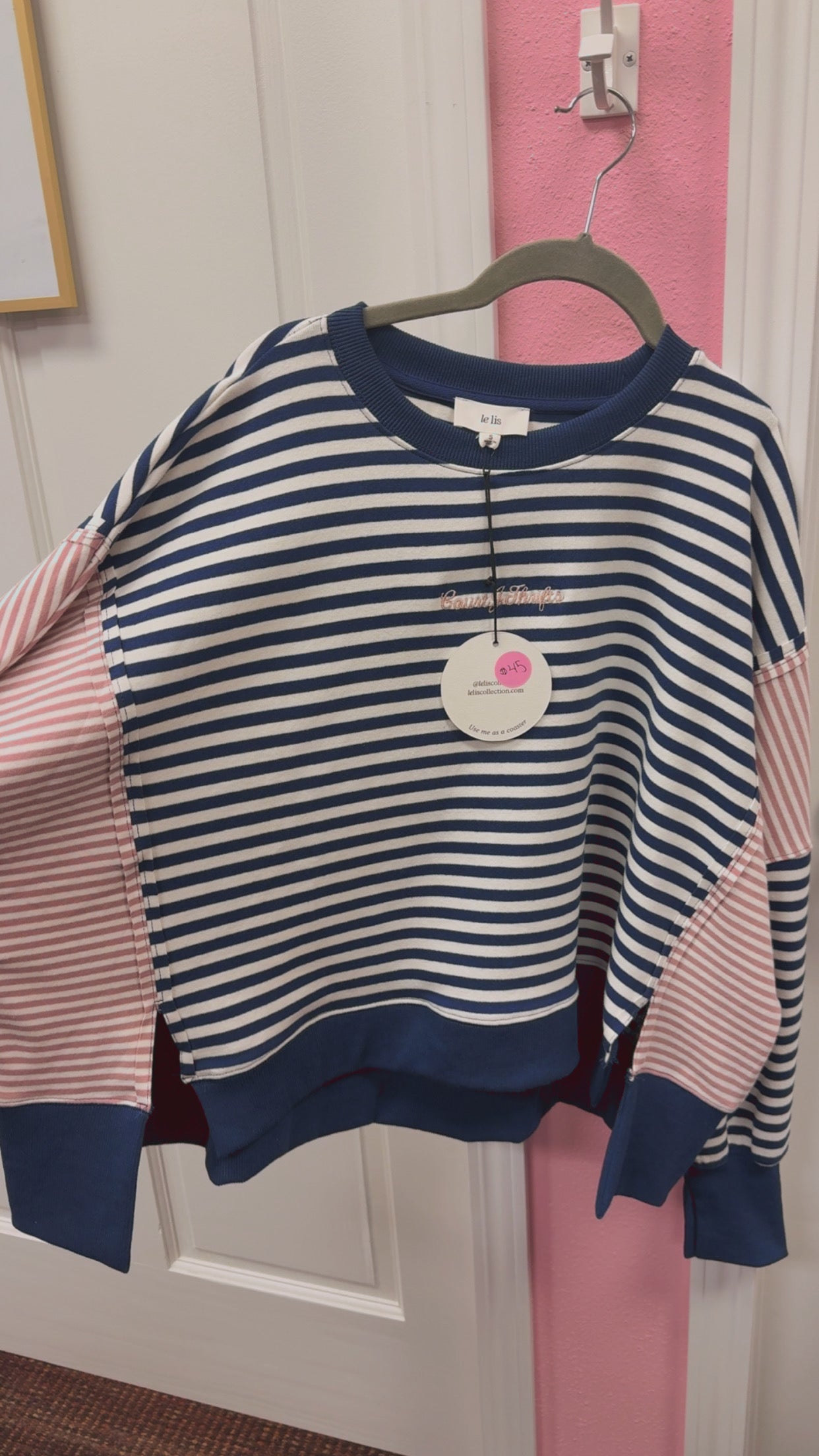 Le Lìs NWT Striped CourtJThrifts Signature Crewneck