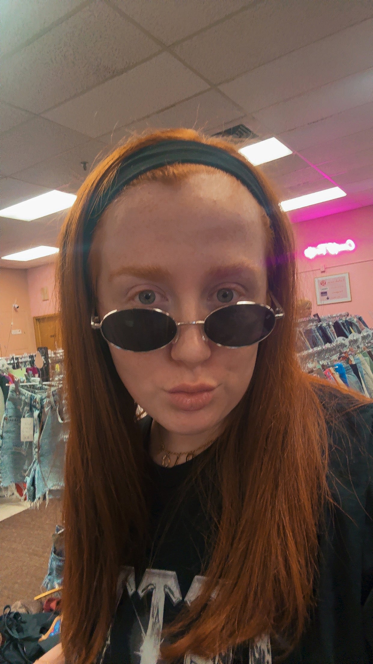 $8 SUNNIES- Black & Silver Classic Oval