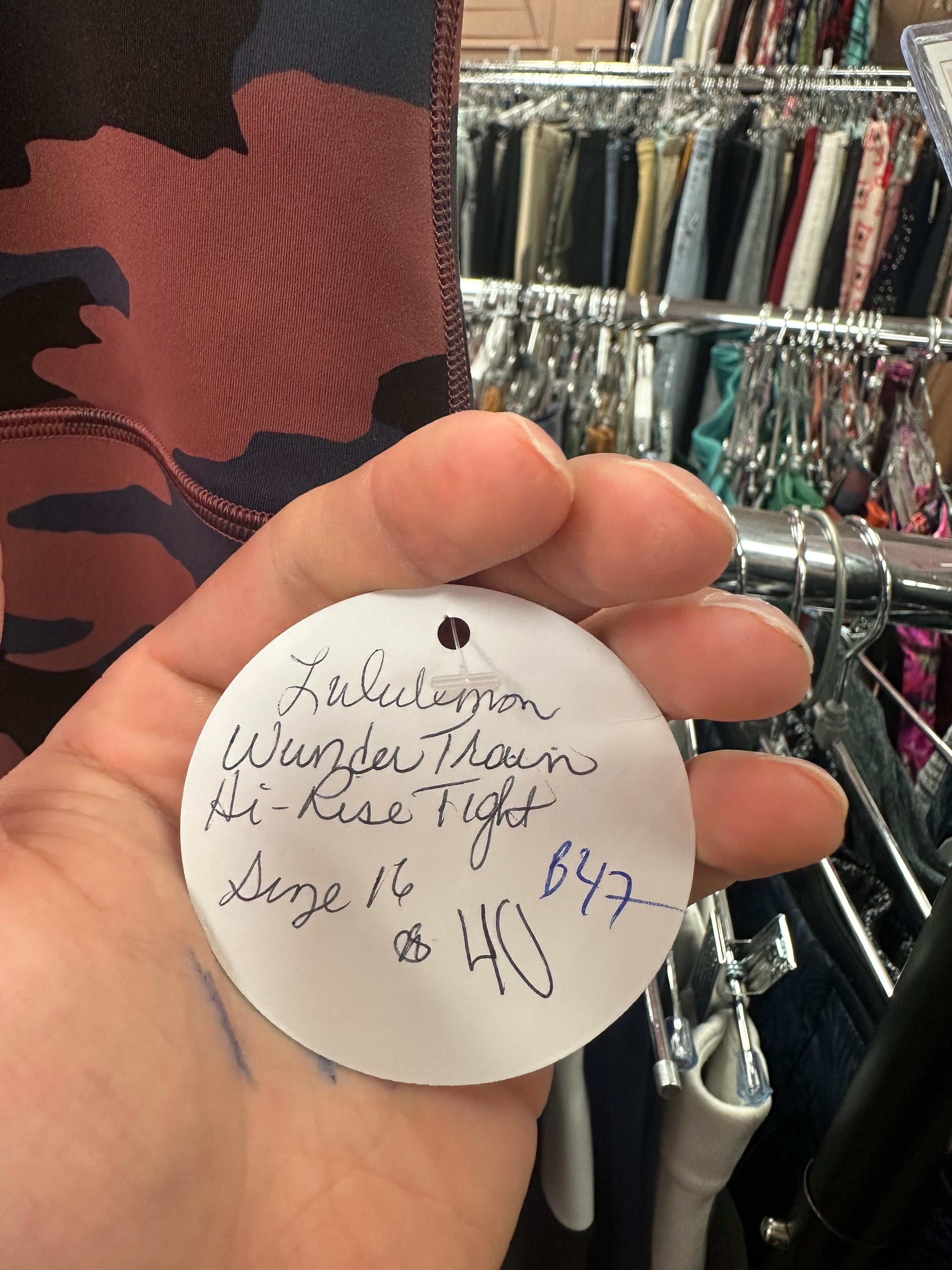 Lululemon Hi-Rise Wunder Under Size 16