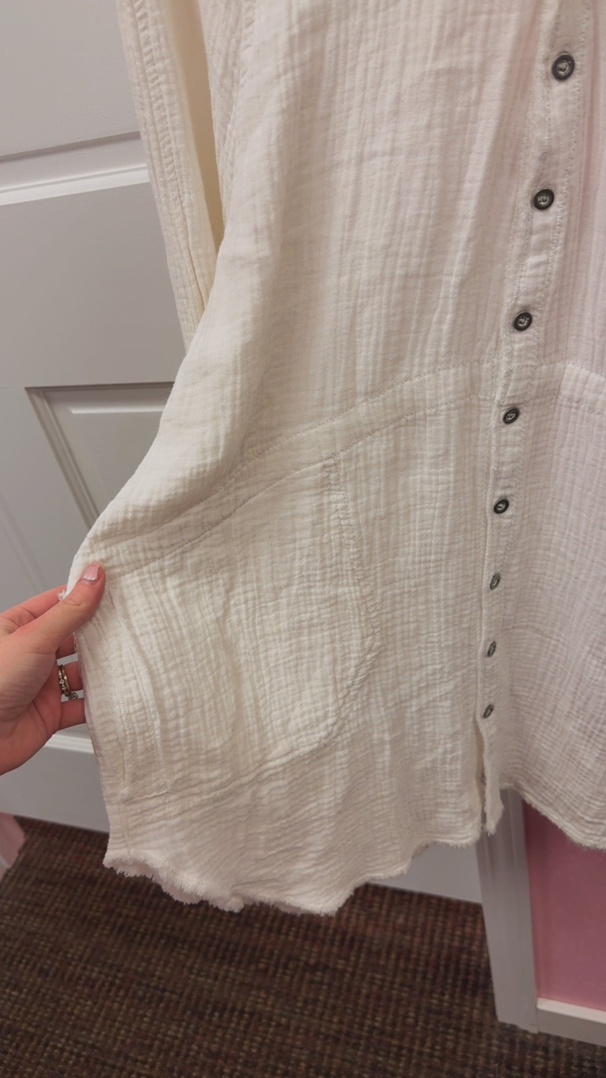 Free People “We The Free” Boho Flowy Linen Style Top Size XS