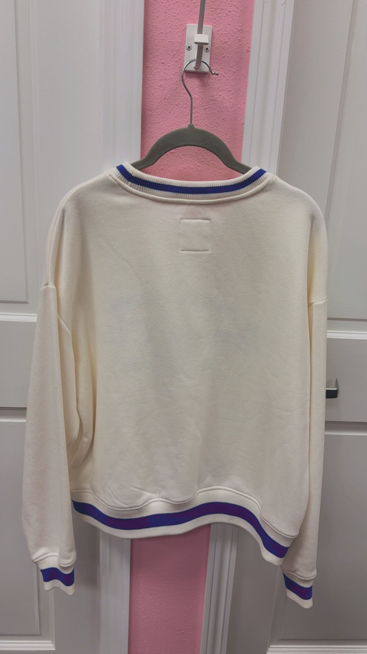 Lazy Sunday Crewneck Size Medium